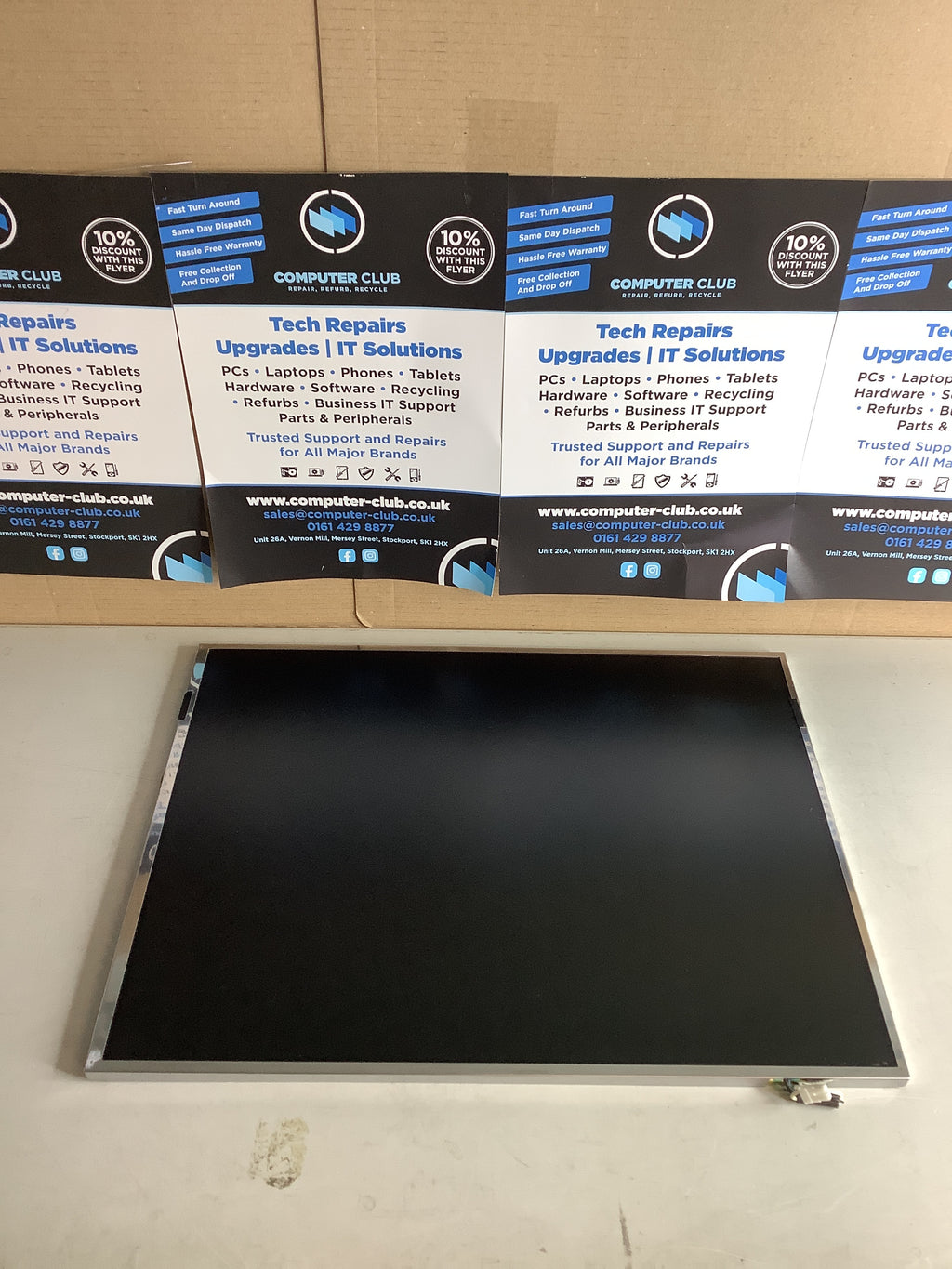 47L8150 laptop screen