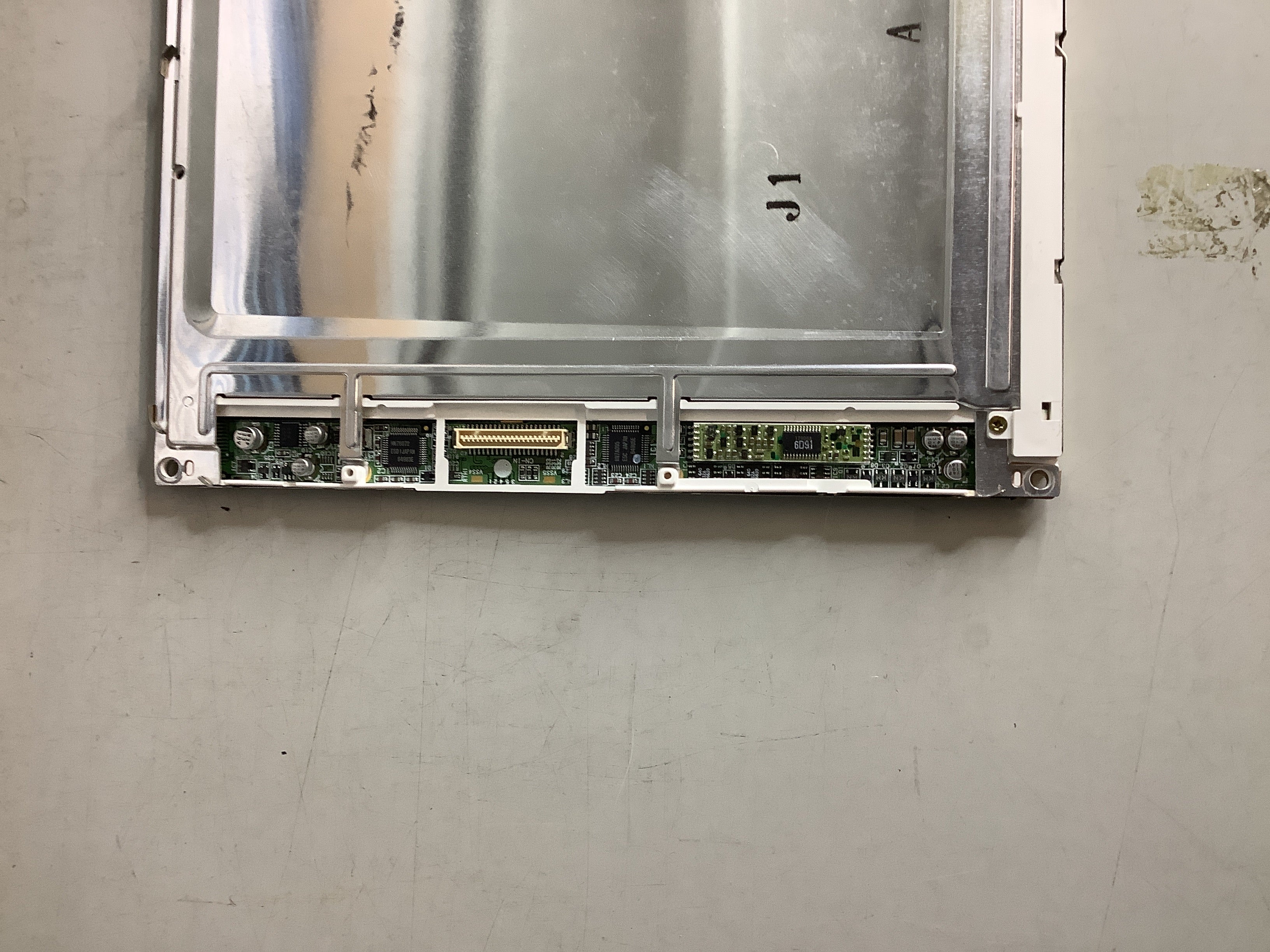 VF0166P01 / LM80C219 laptop screen image 5