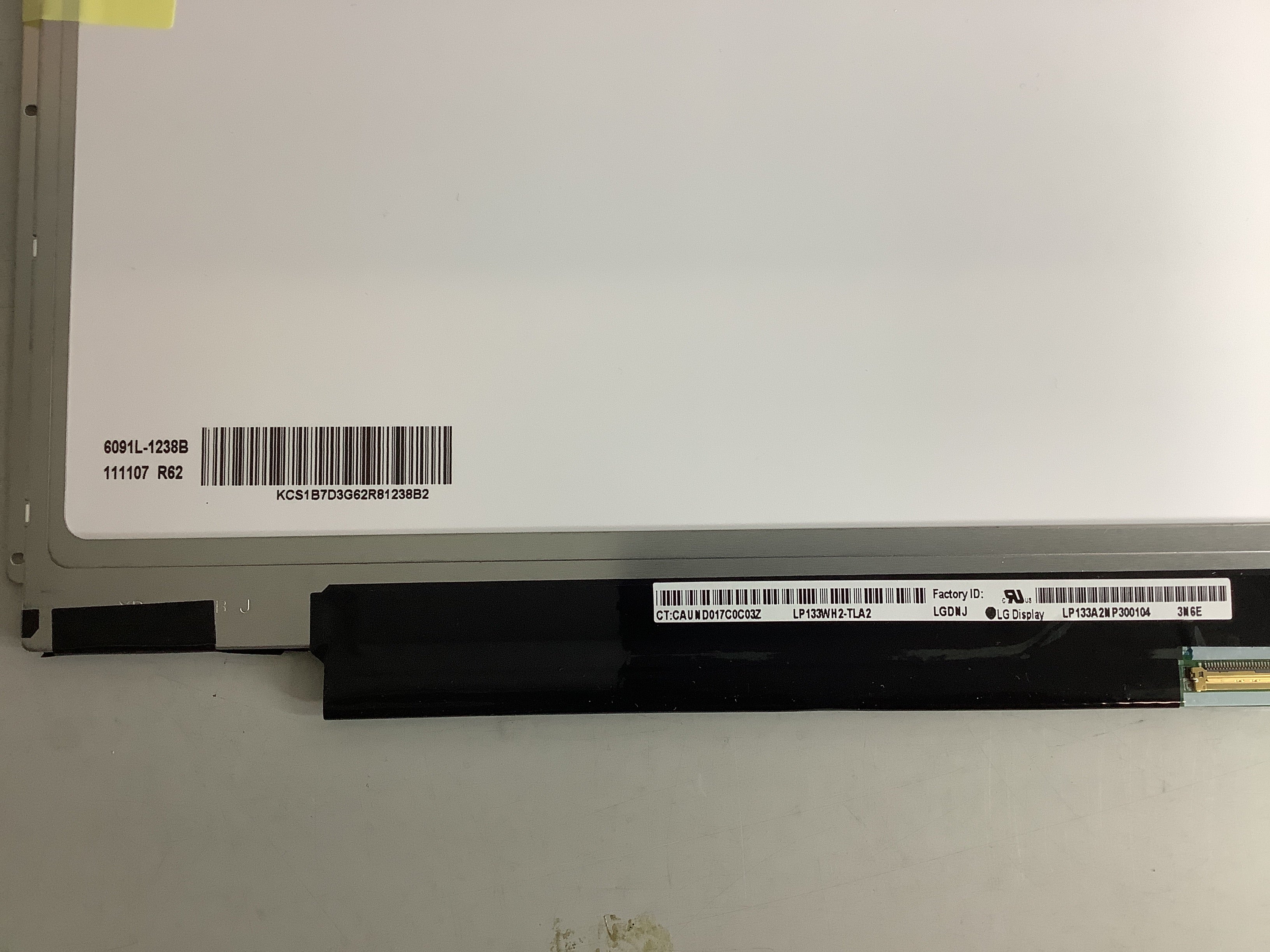 LP133WH2-TLA2 laptop screen image 4