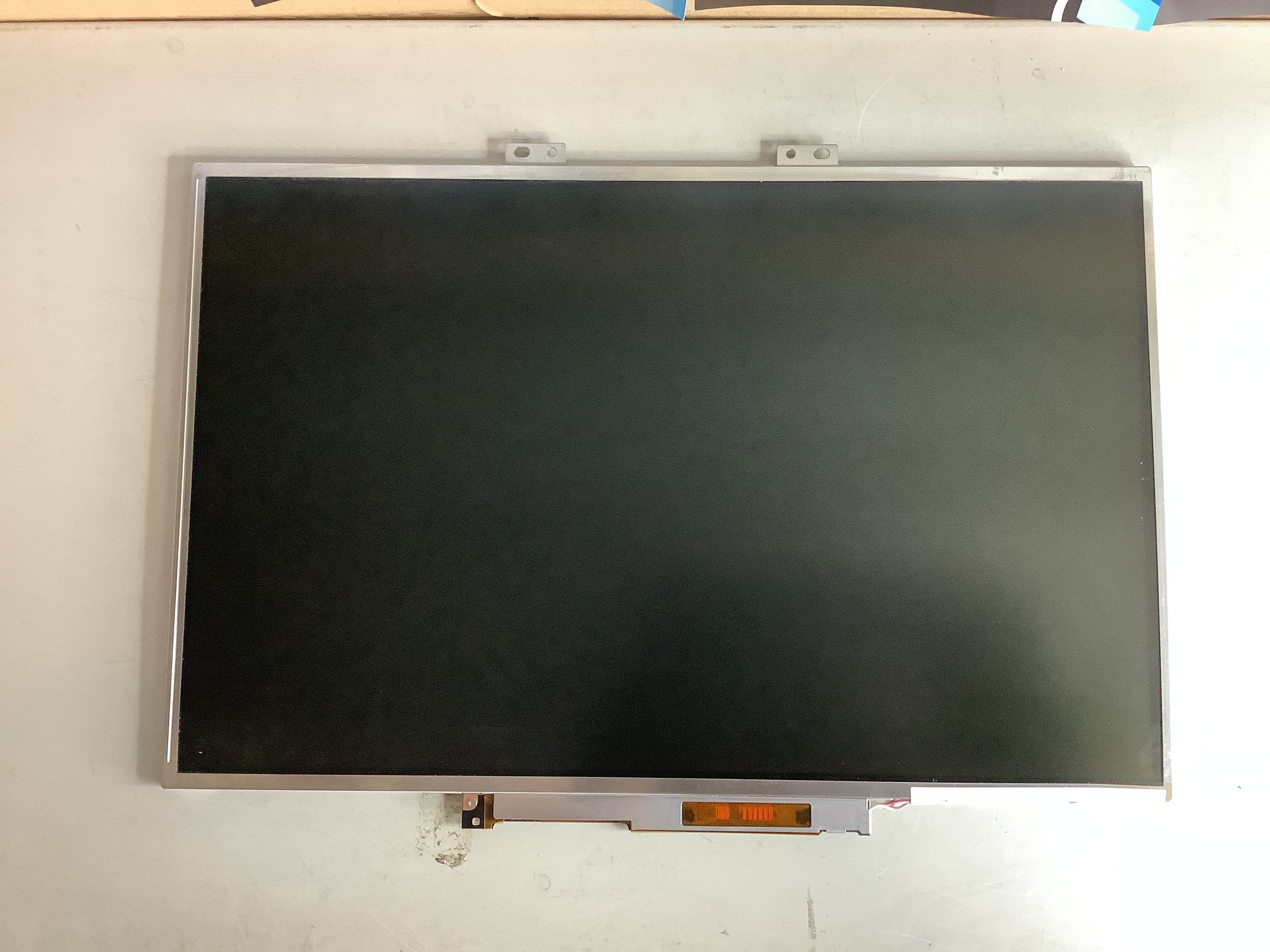 LTN154X3-L0D laptop screen image 8