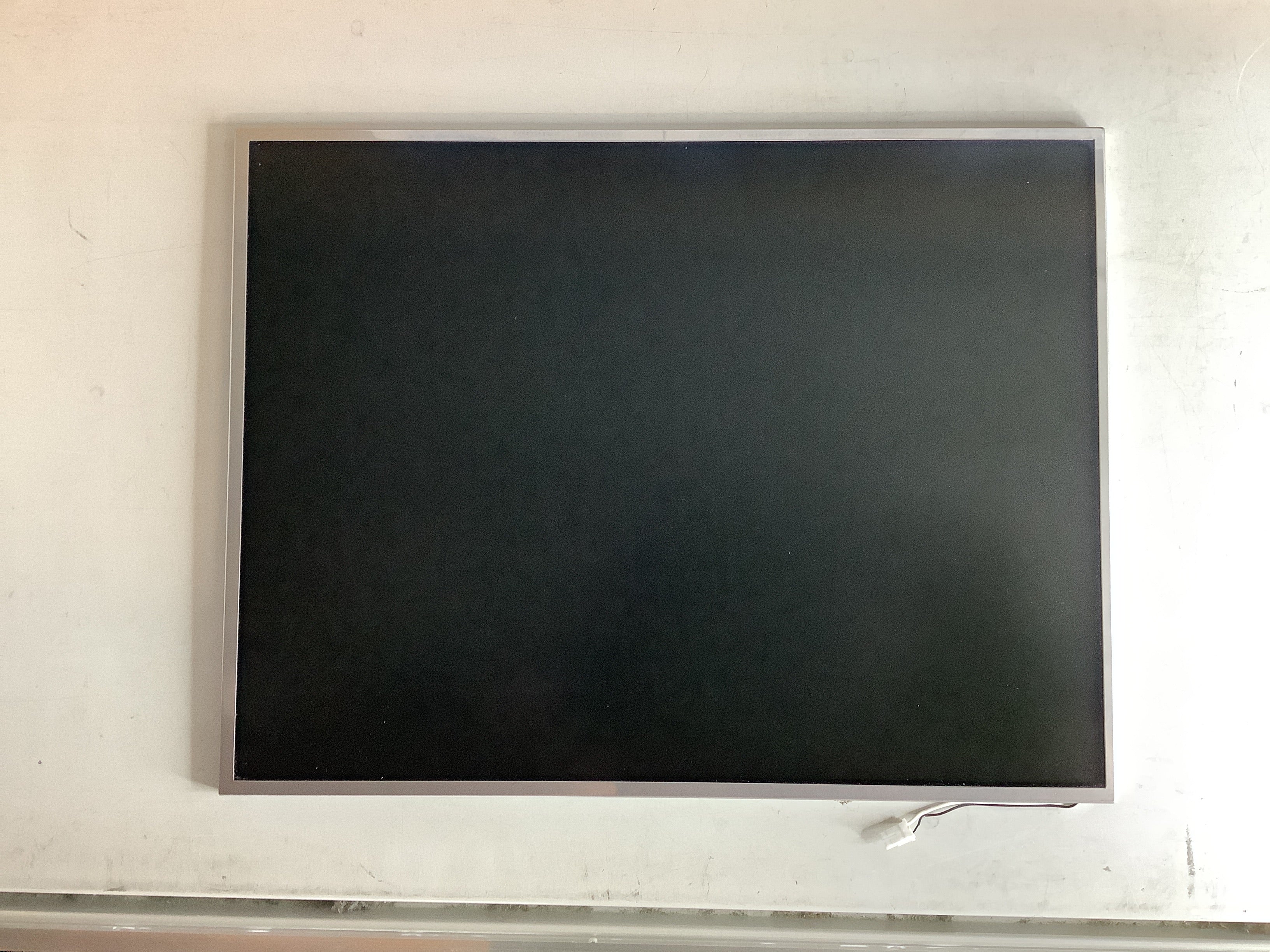 N150X1 -L02 Rev. C2 laptop screen image 2