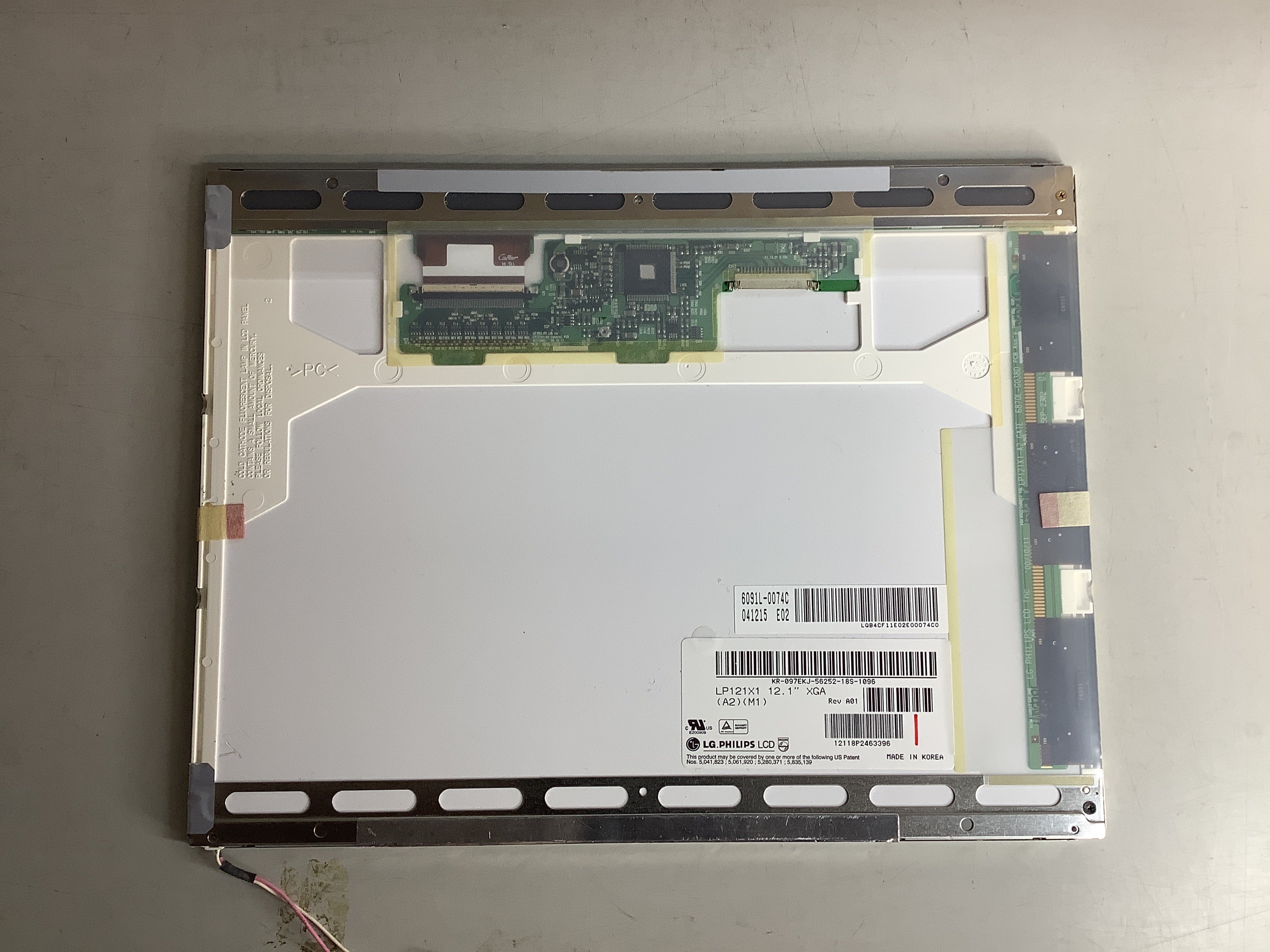 LP121X1 laptop screen image 9