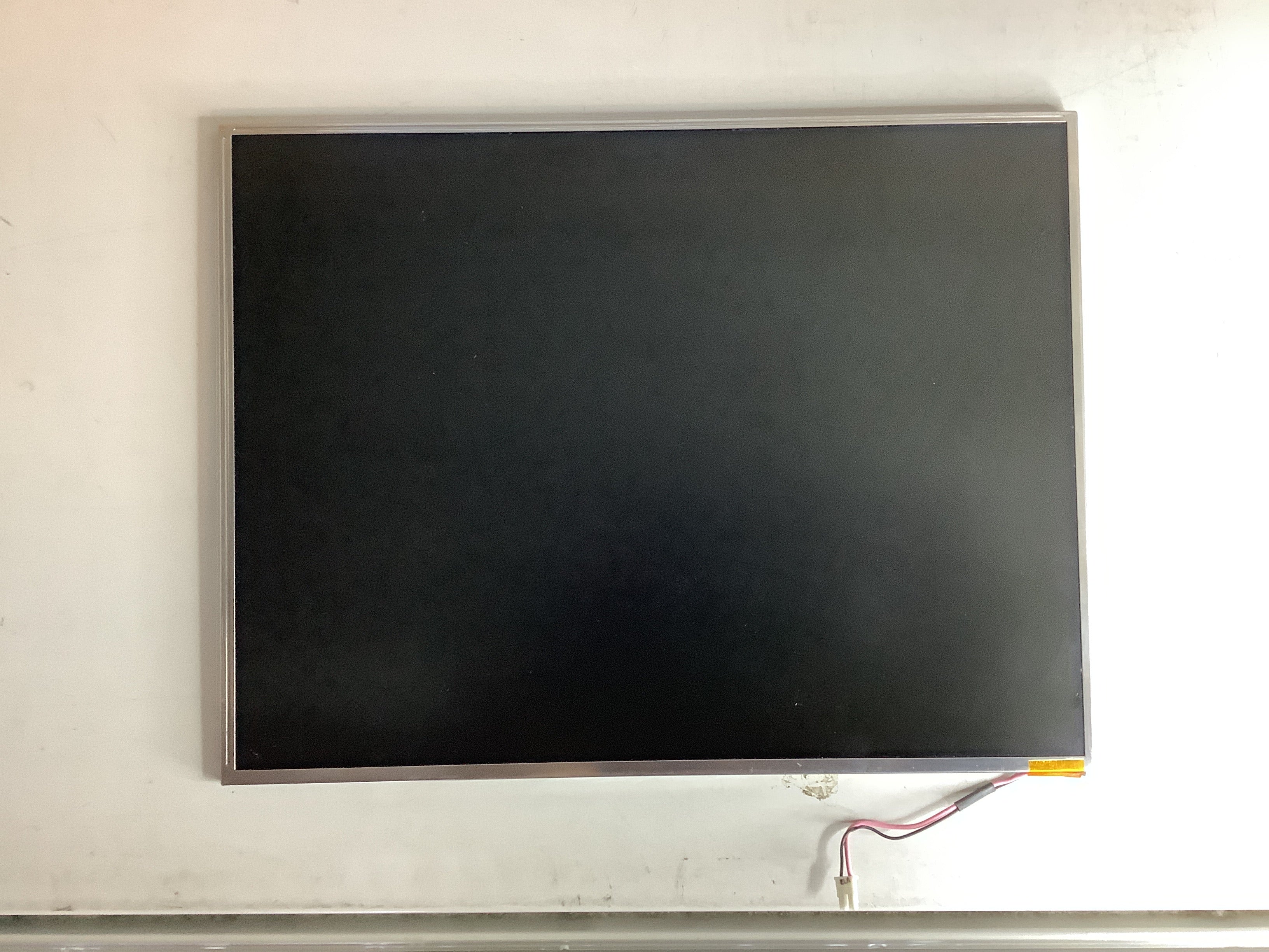 HT14X13-102 laptop screen image 2