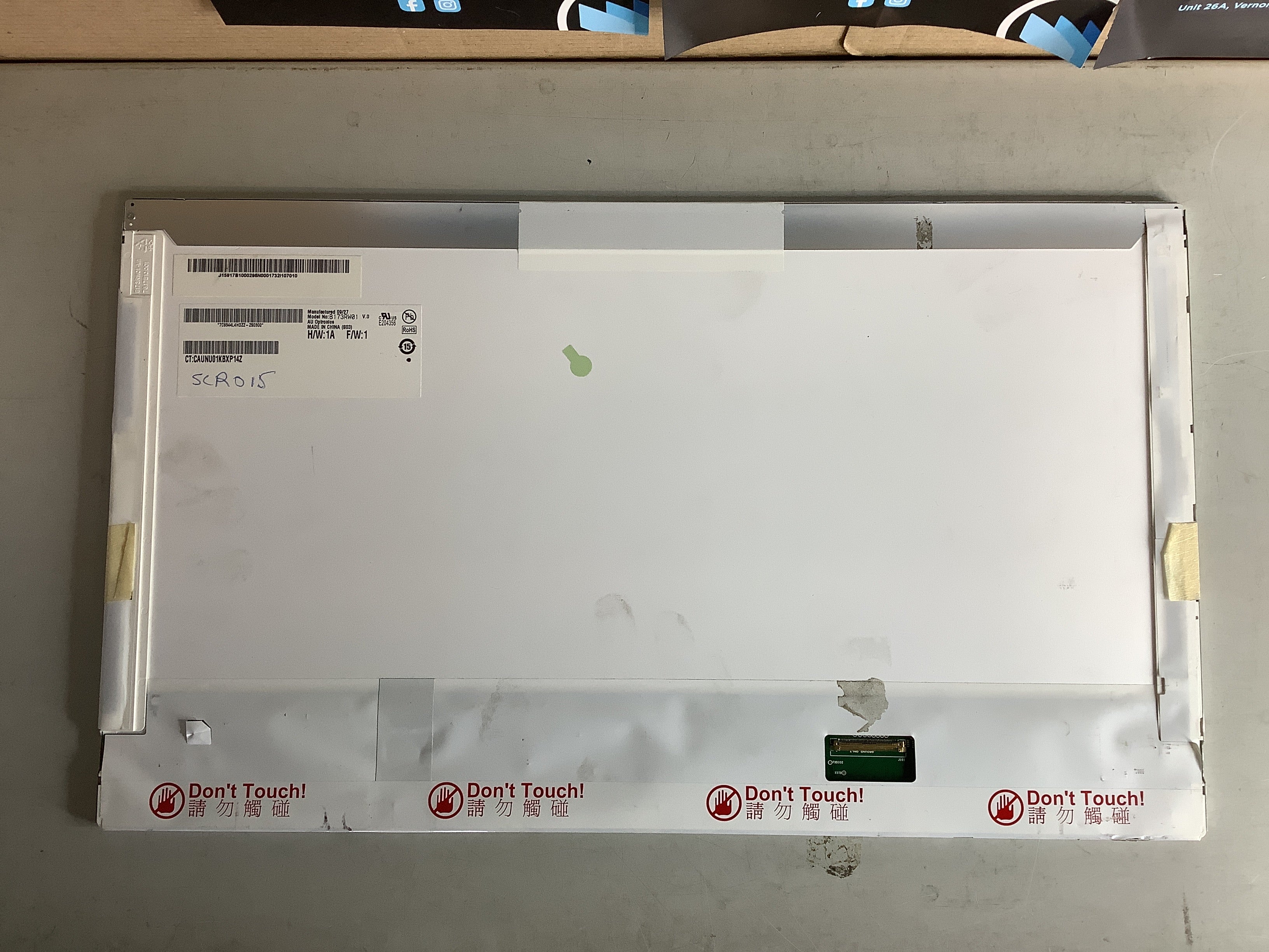 B173RW01 V.0 laptop screen image 3