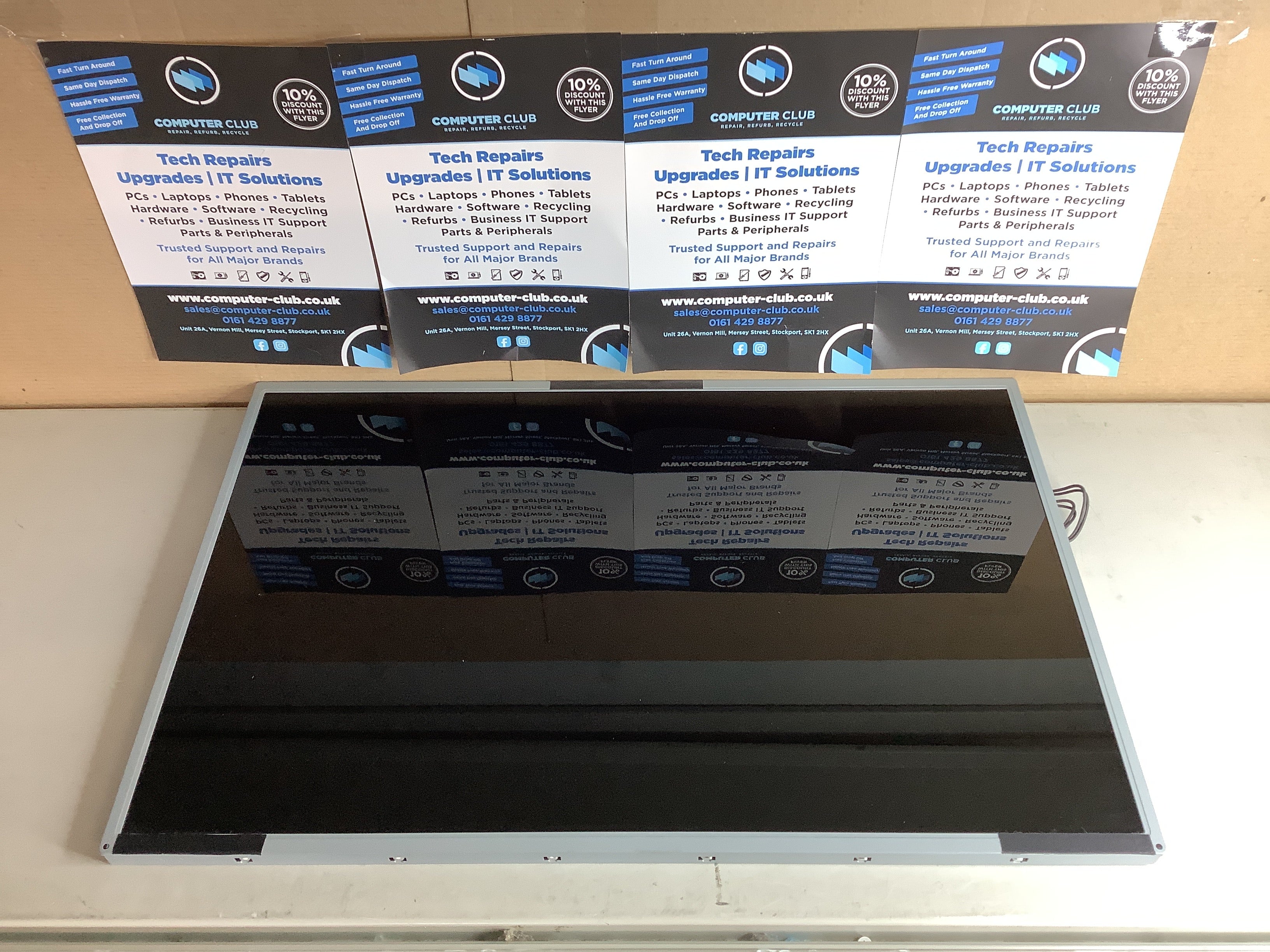 M220EW01 V.2 laptop screen