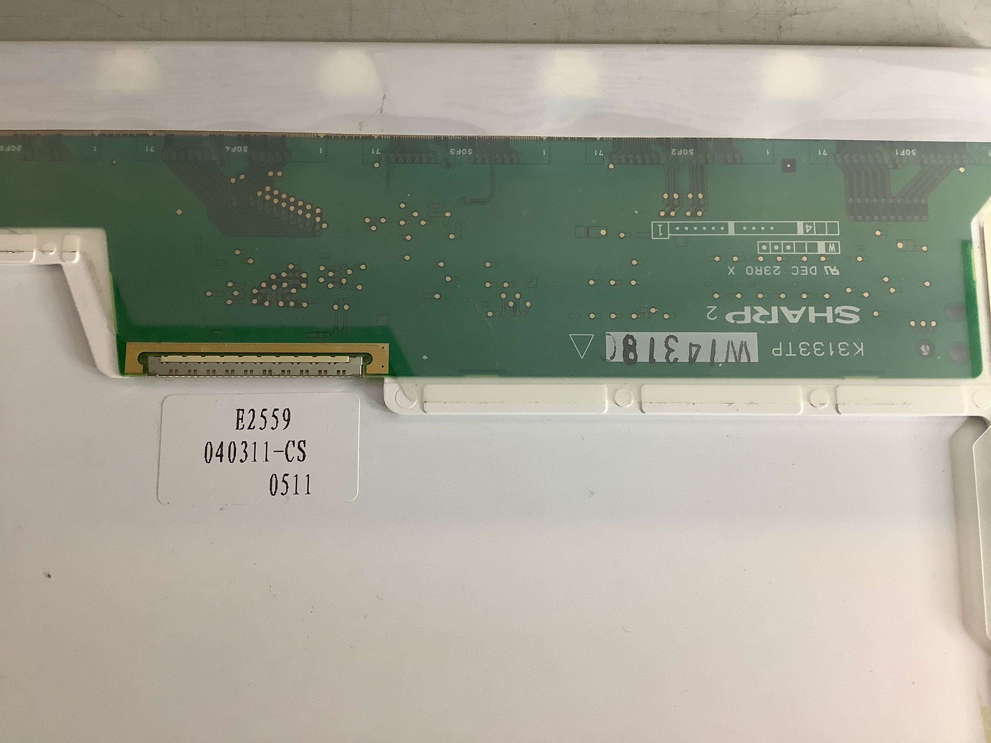 LQ150X1LHC3 B laptop screen image 11