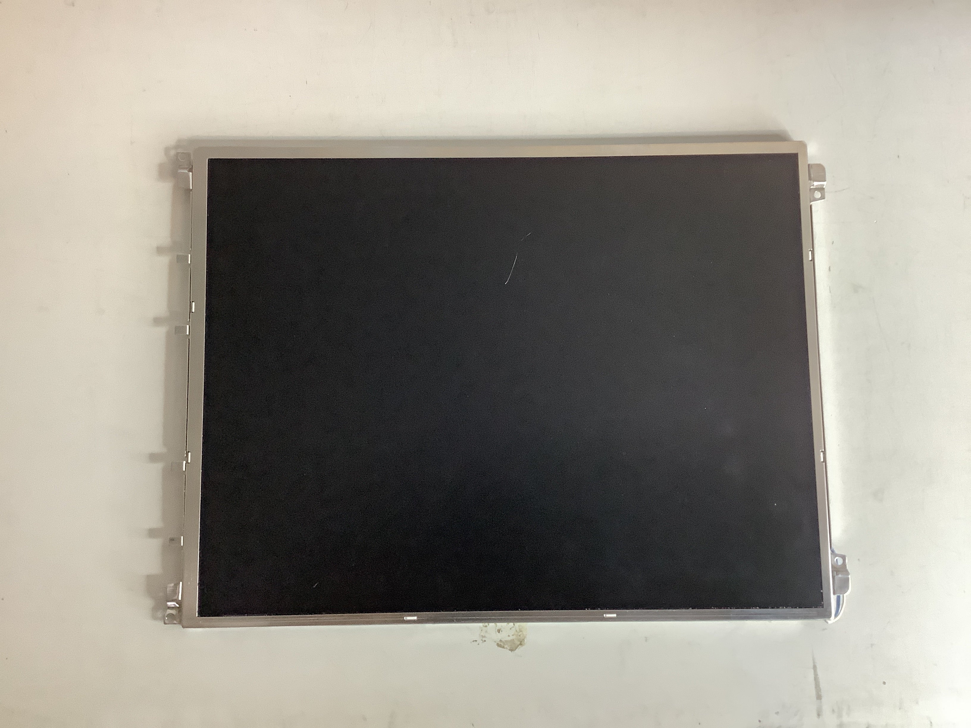 LTN121X1-L03 laptop screen image 2