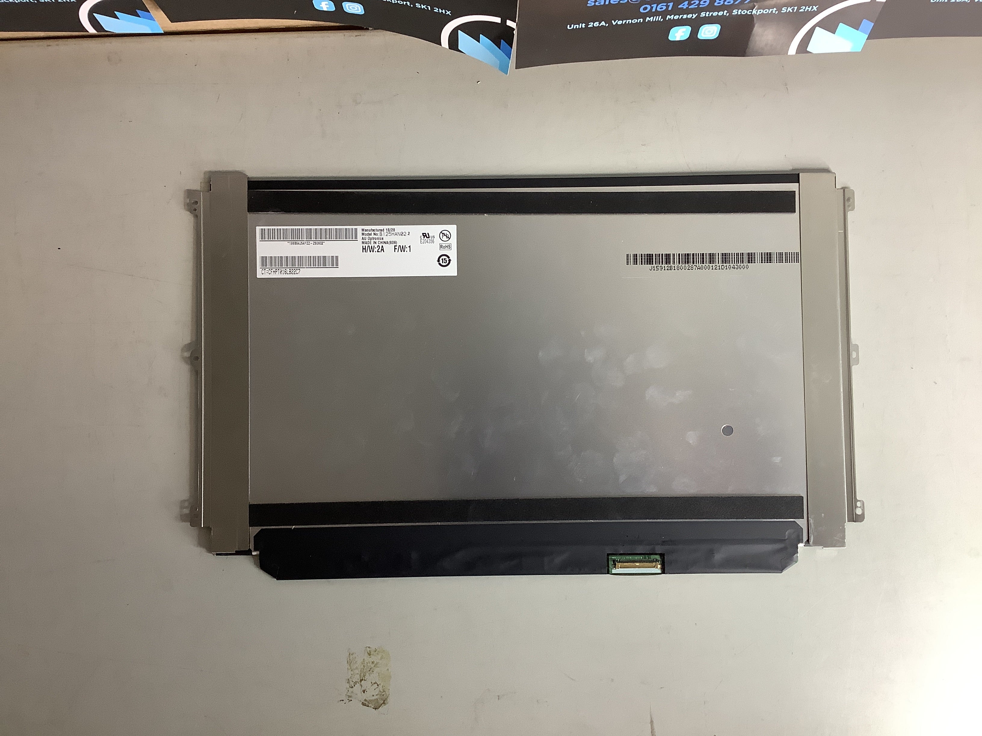 B125HAN02 .2 laptop screen image 3