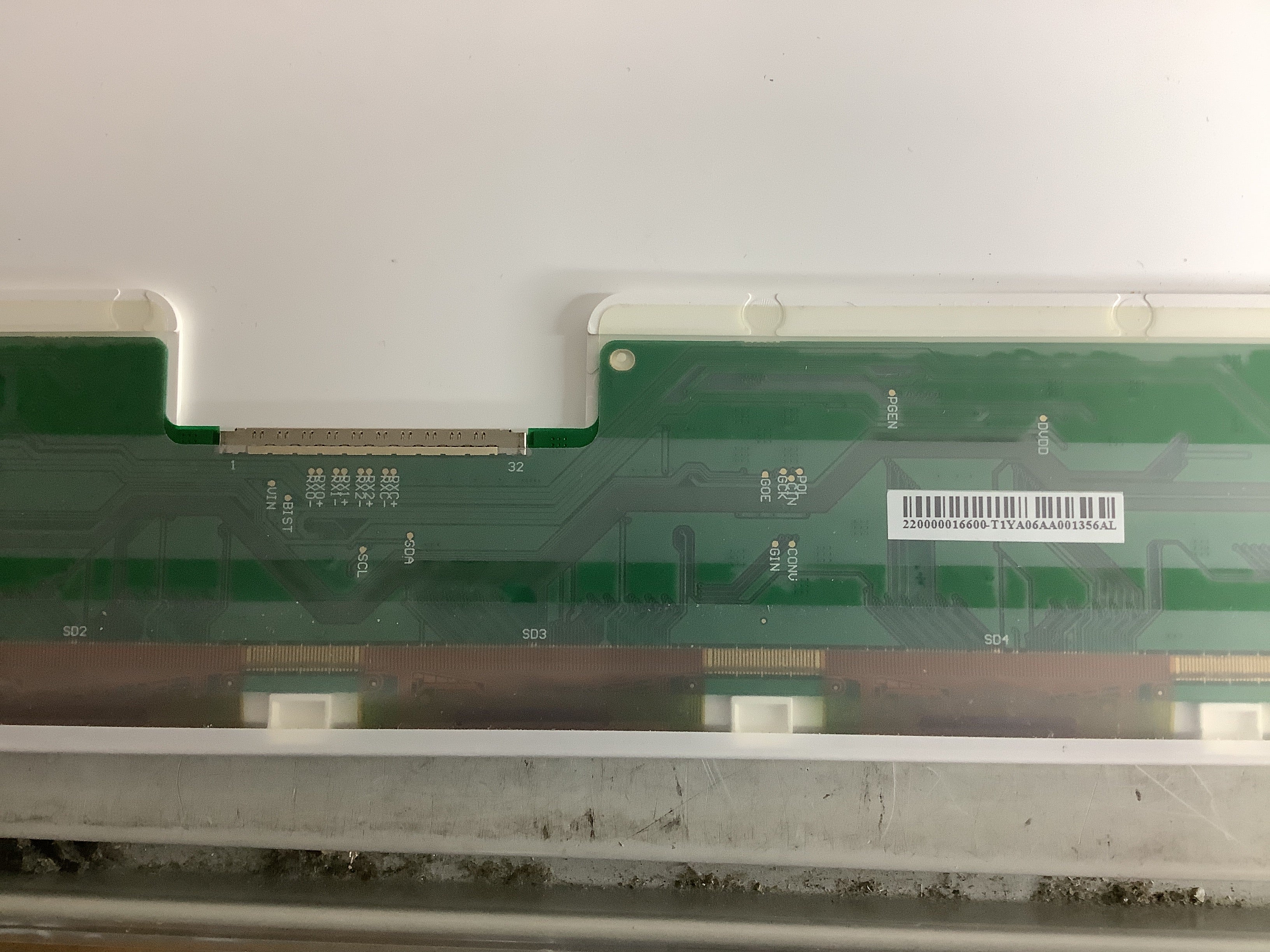 B154EW03 V.1 laptop screen image 5