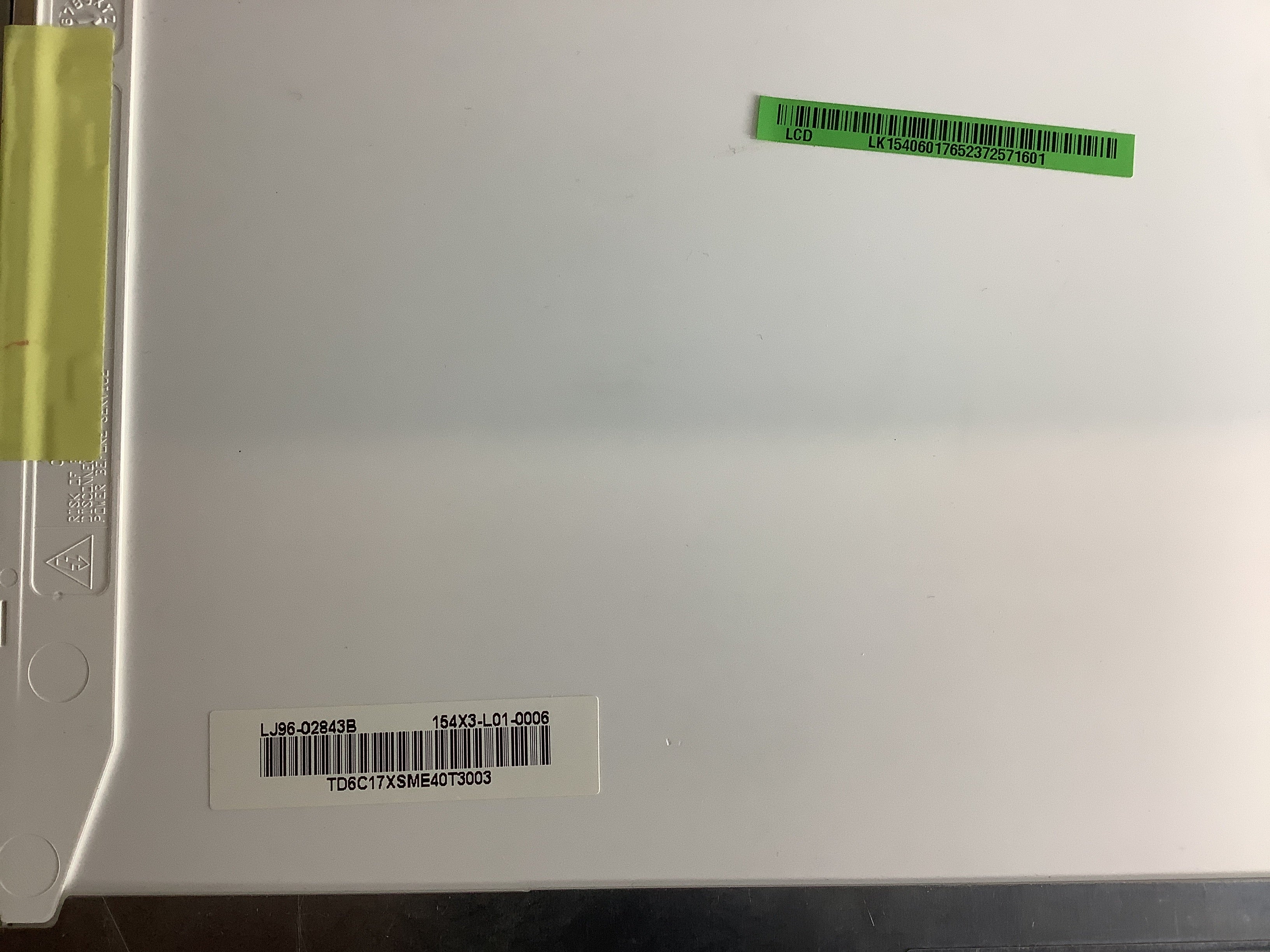 LTN154XA-L01 laptop screen image 5
