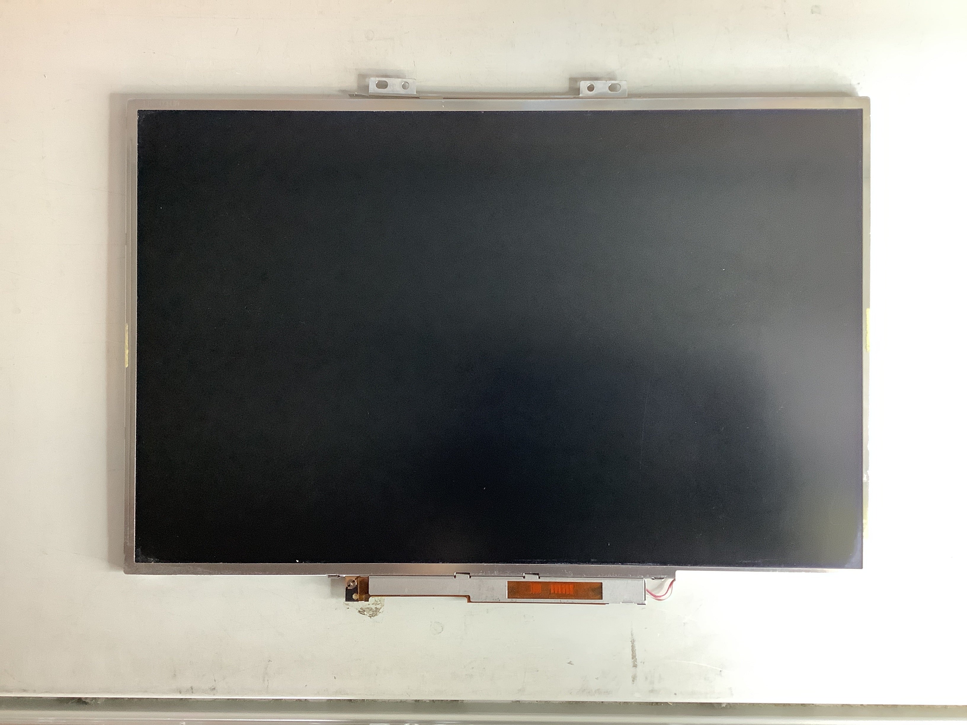 LTN154X3-L09 laptop screen image 2