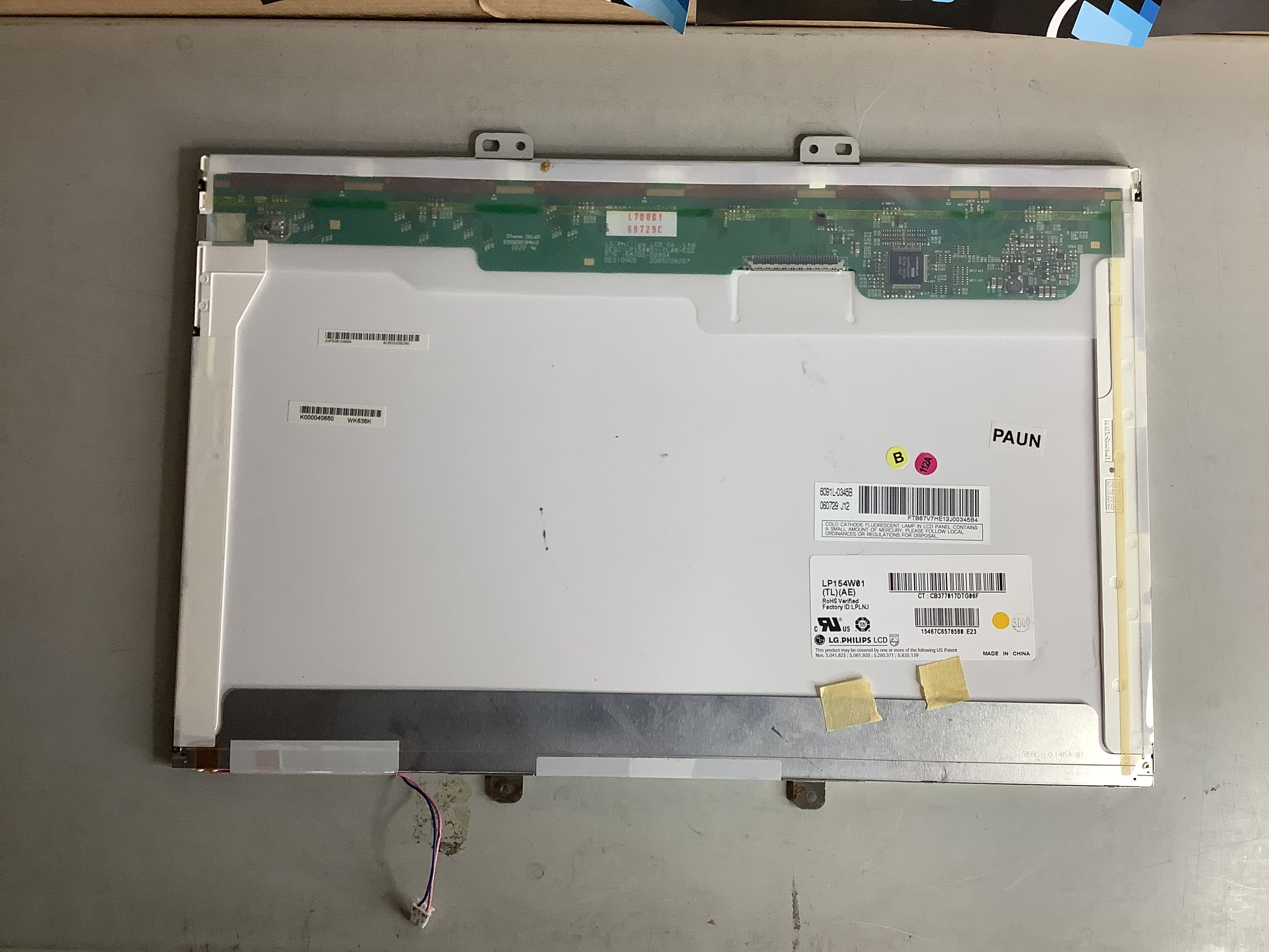 LP154W01 (TL)(AE) laptop screen image 3