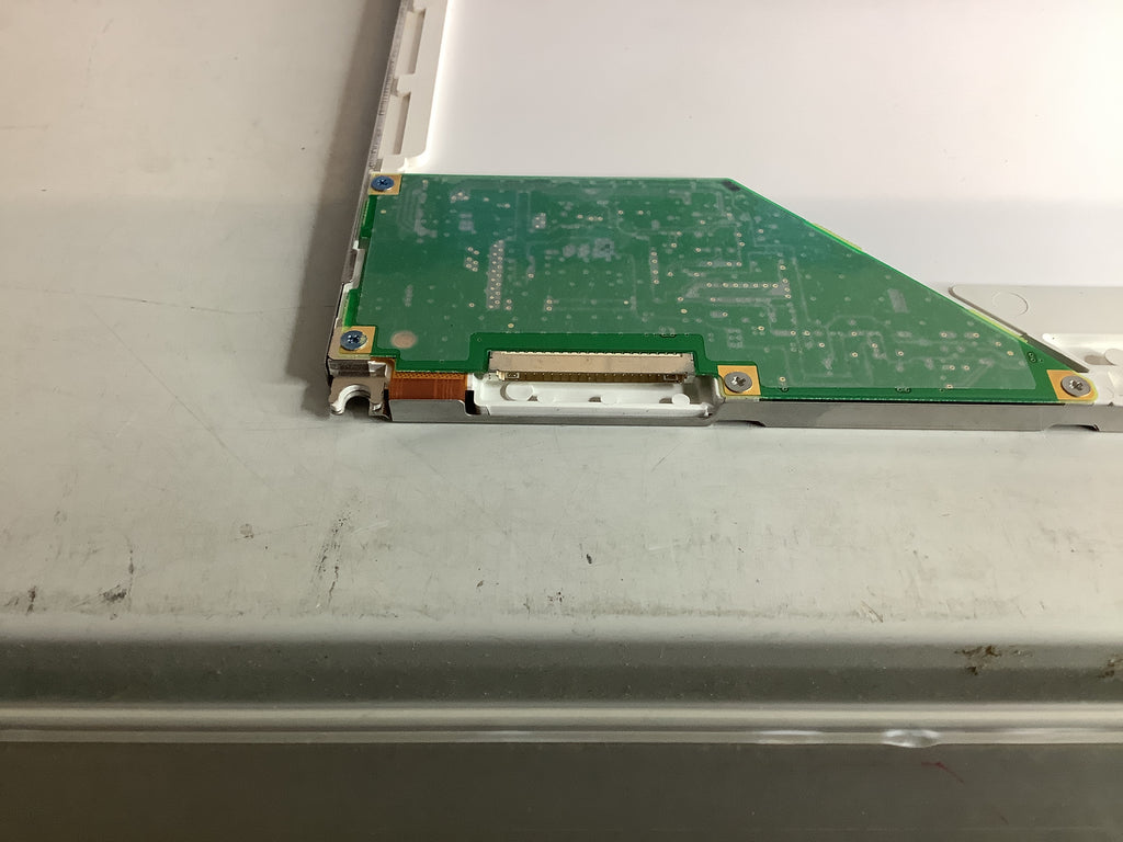 LQ121S1LH02 laptop screen image 6