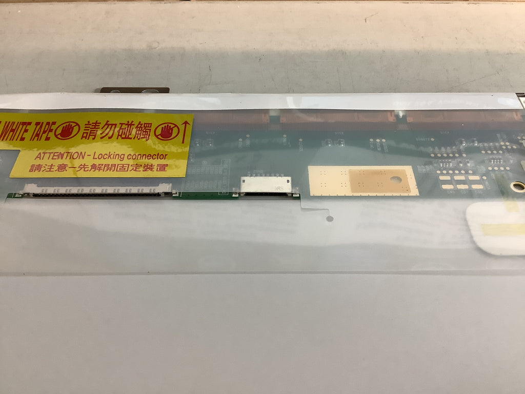 LTN154U2-L06 laptop screen image 6