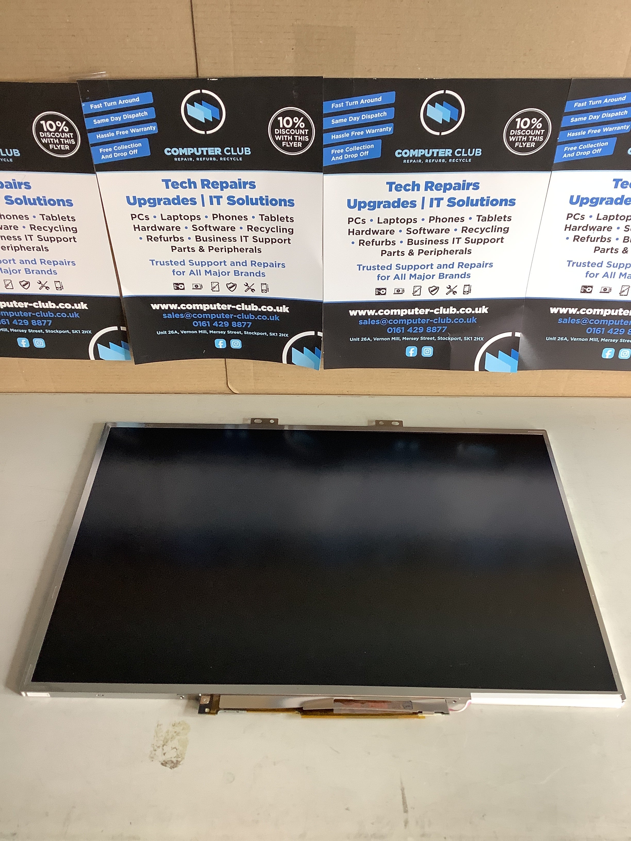 LTN154U2-L06 laptop screen