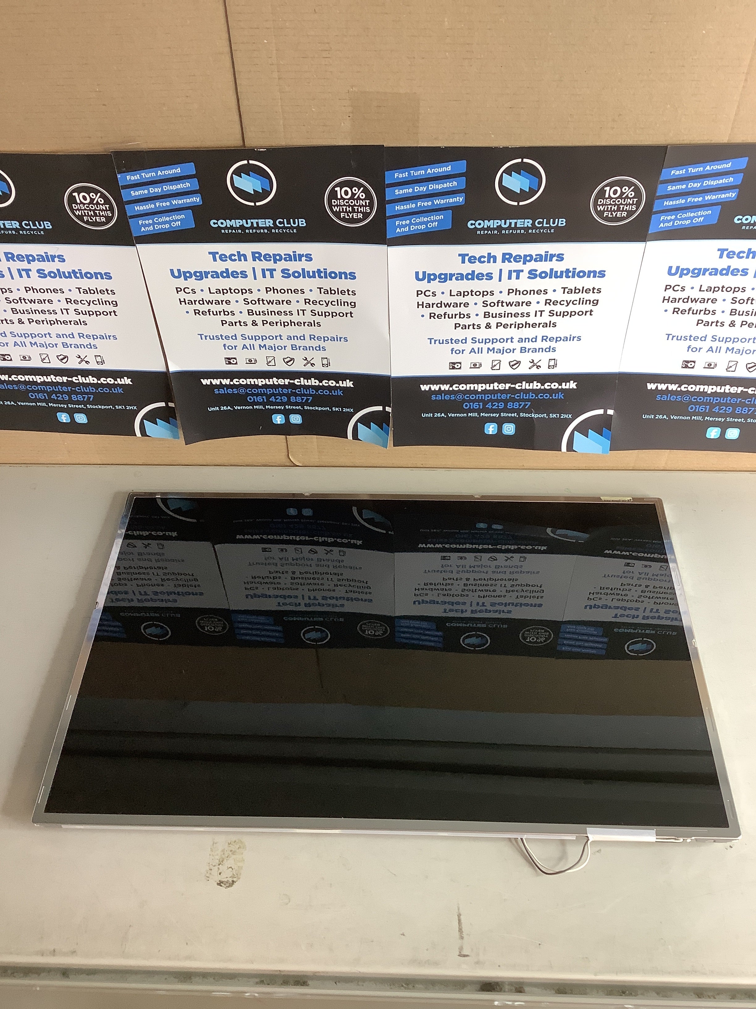 LP171WP4 (TL)(B4) laptop screen