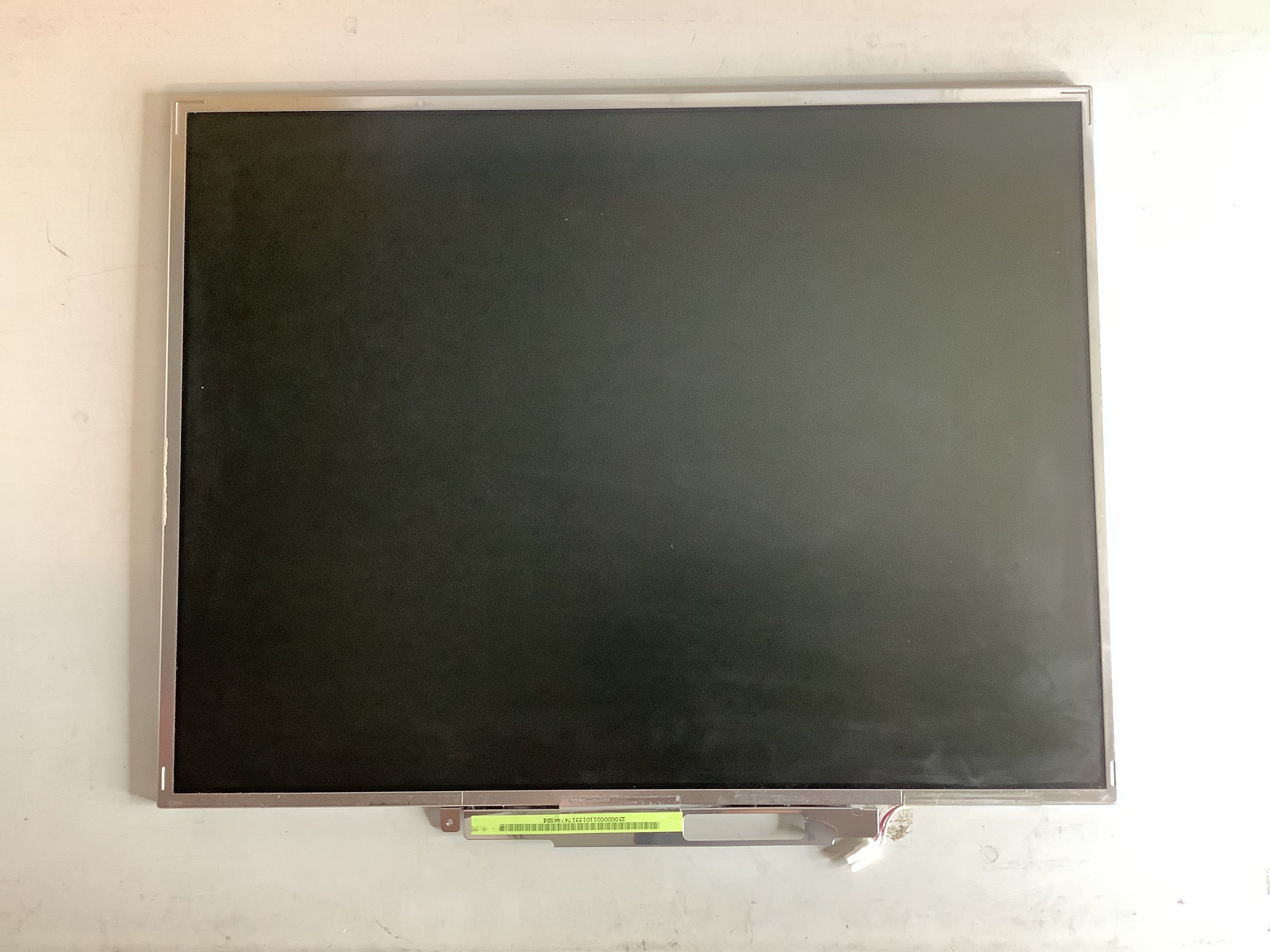 QD15XL04 REV:02 laptop screen image 2