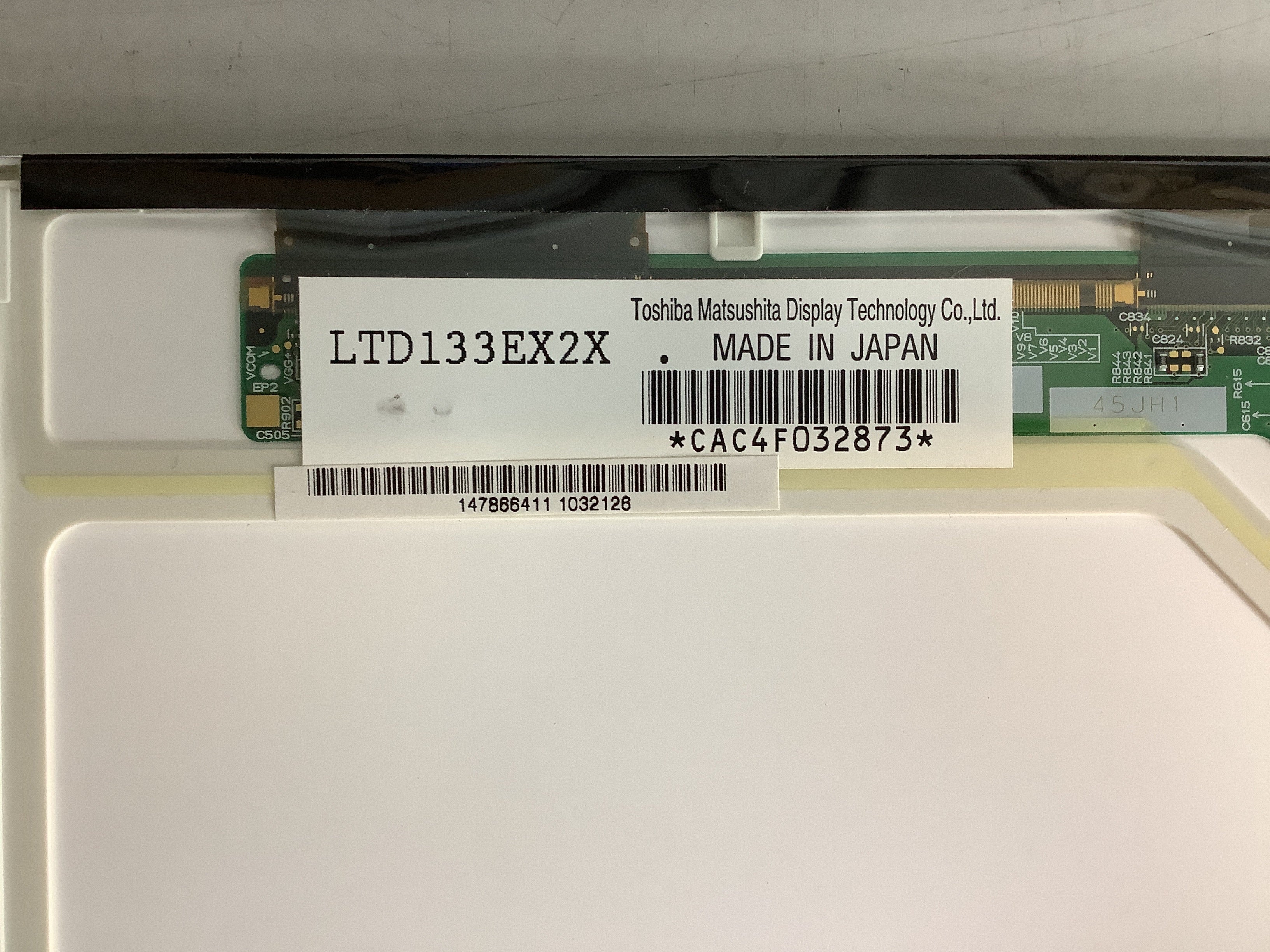 LTD133EX2X laptop screen image 4