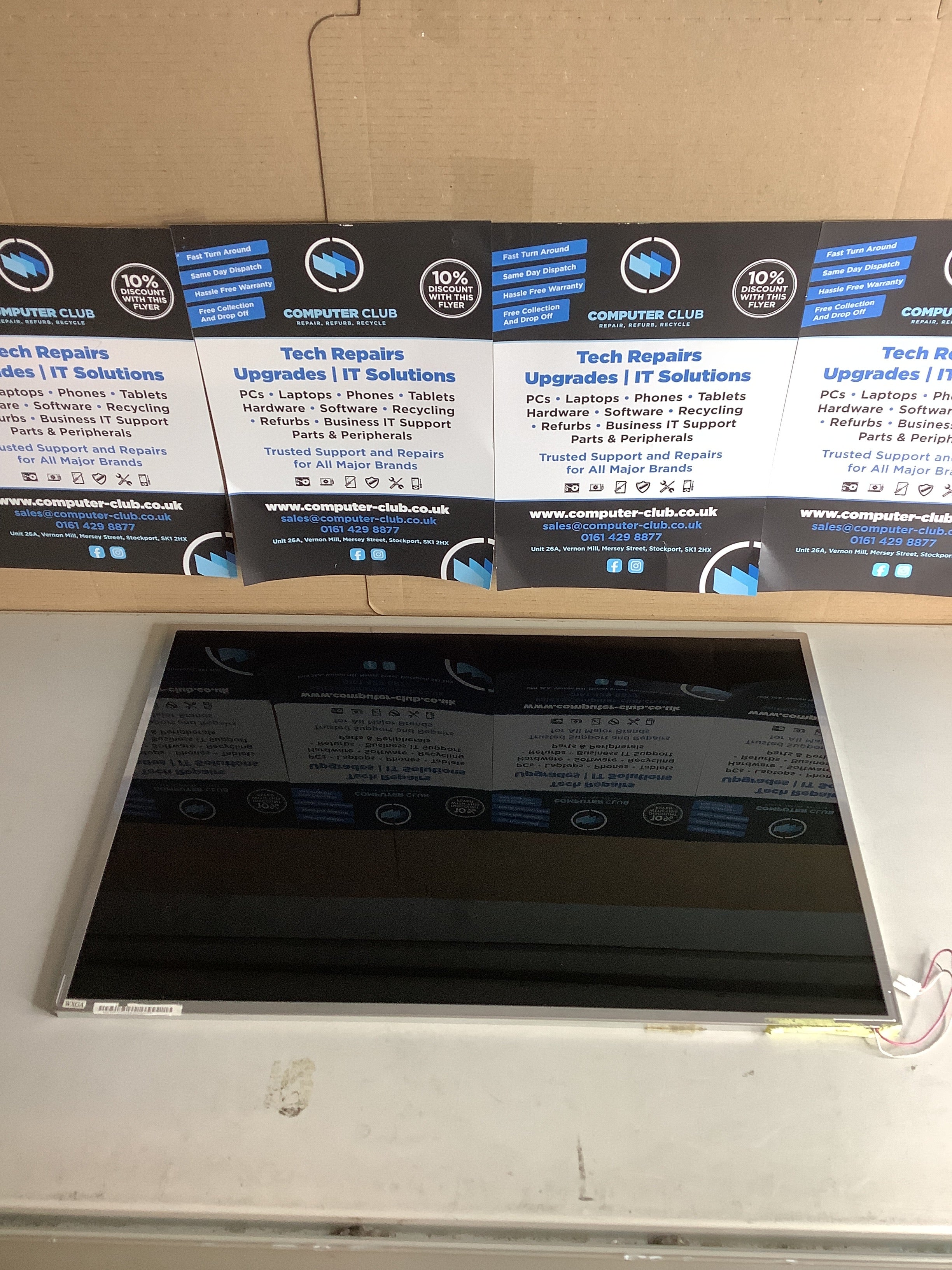 B170PW01 V.1 laptop screen