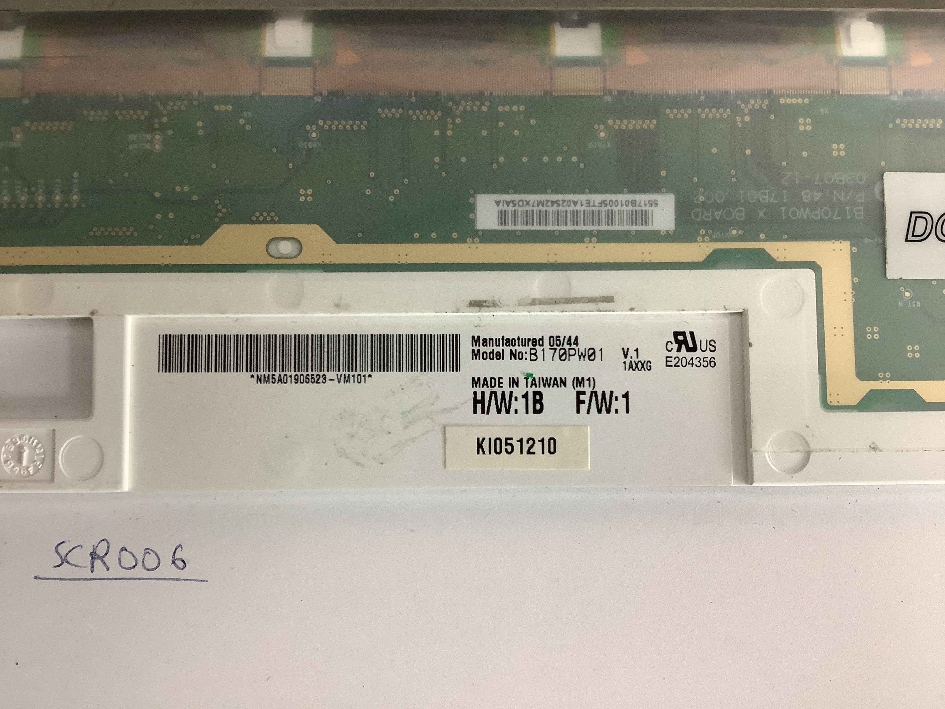 B170PW01 V.1 laptop screen image 4