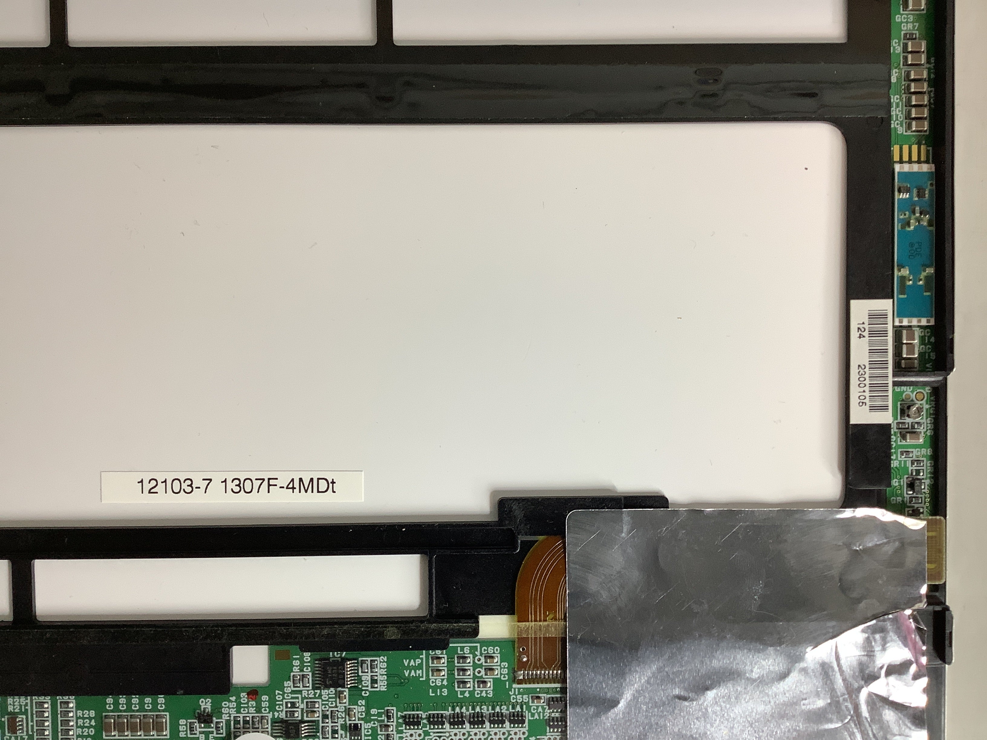 TM121SV-02L03 laptop screen image 5