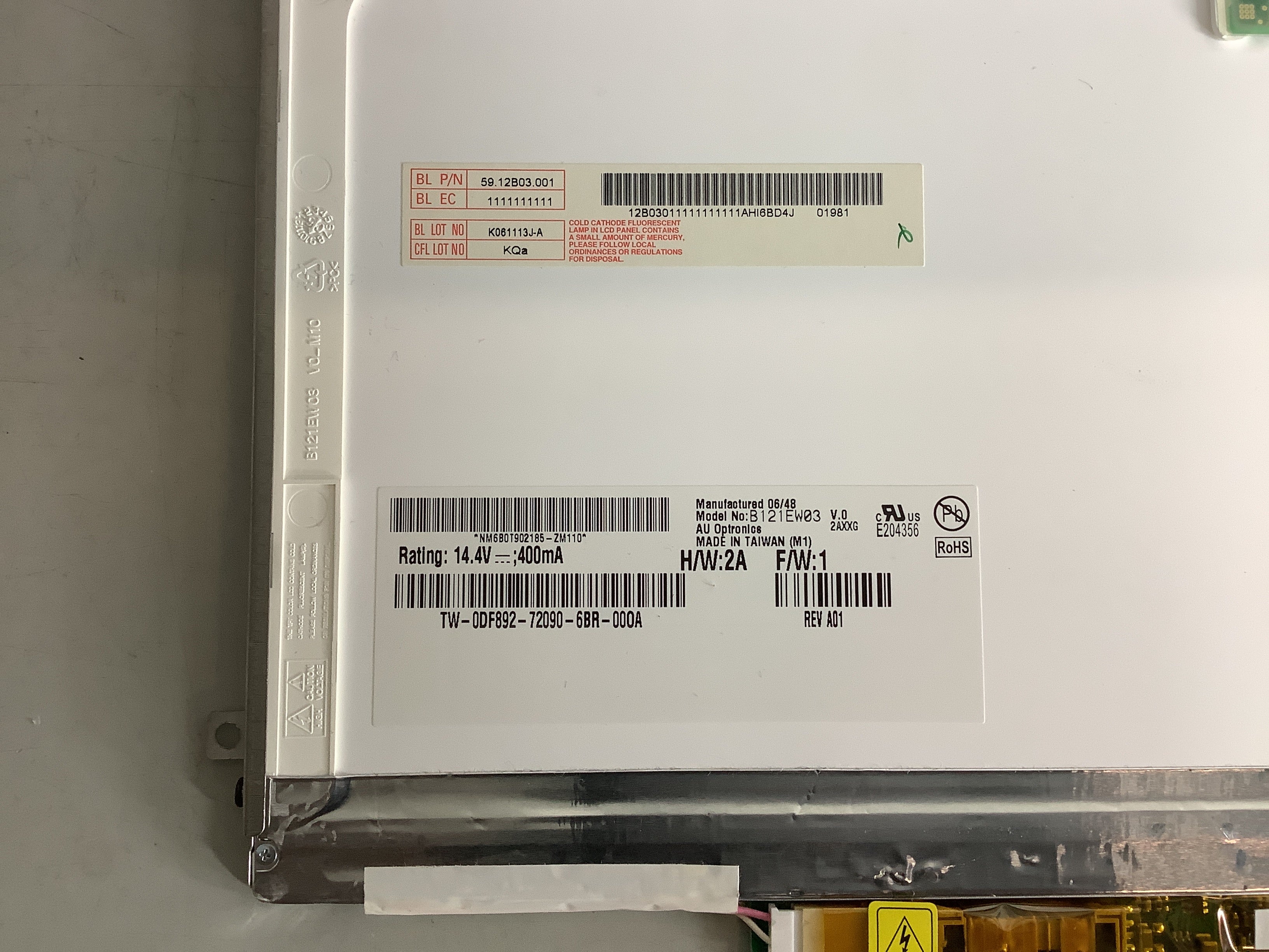 B121EW03 laptop screen image 4