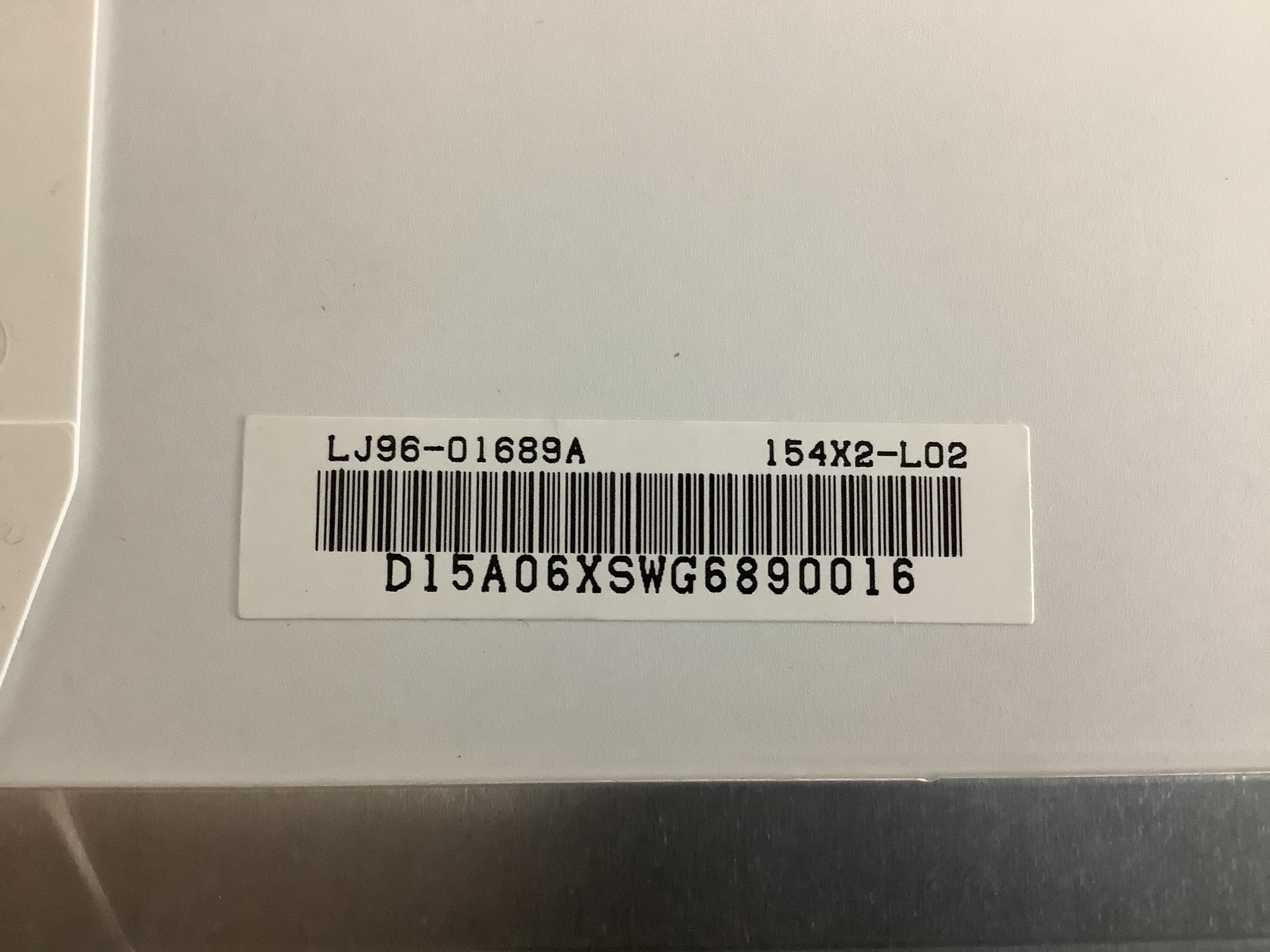 LTN154X2-L02 laptop screen image 5