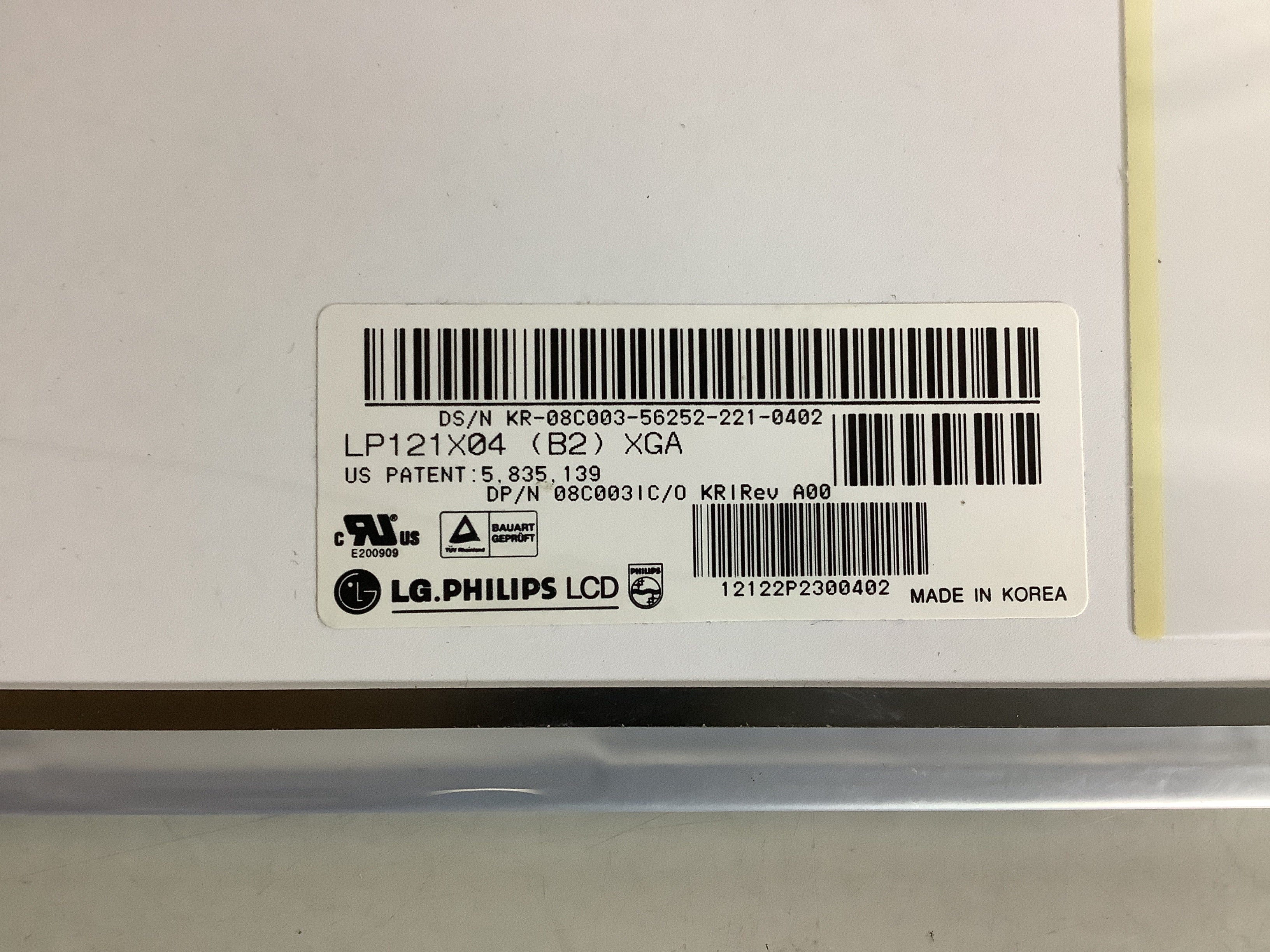 LP121X04 (B2) laptop screen image 4
