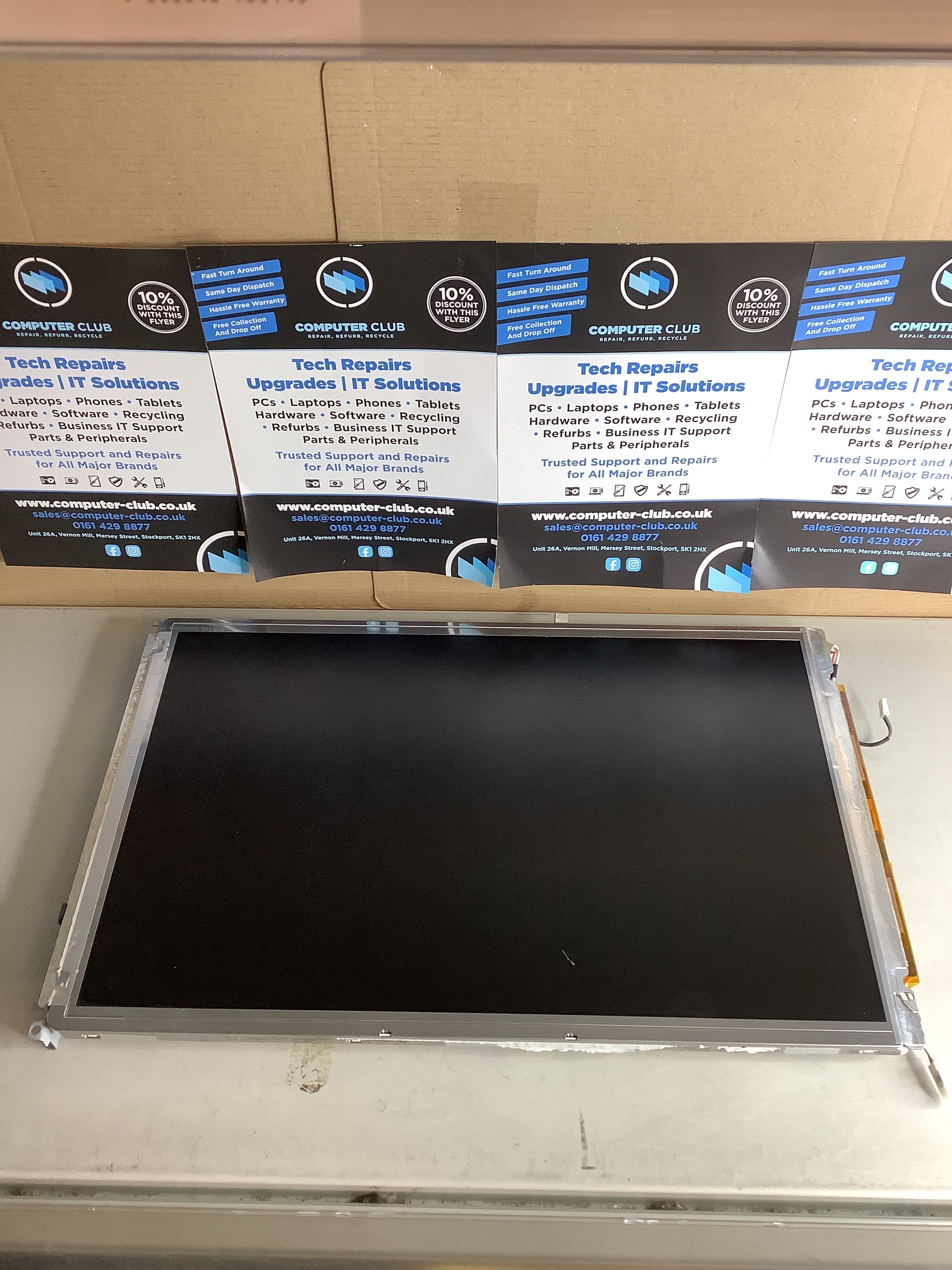 LM171W02 (TL)(B2) laptop screen