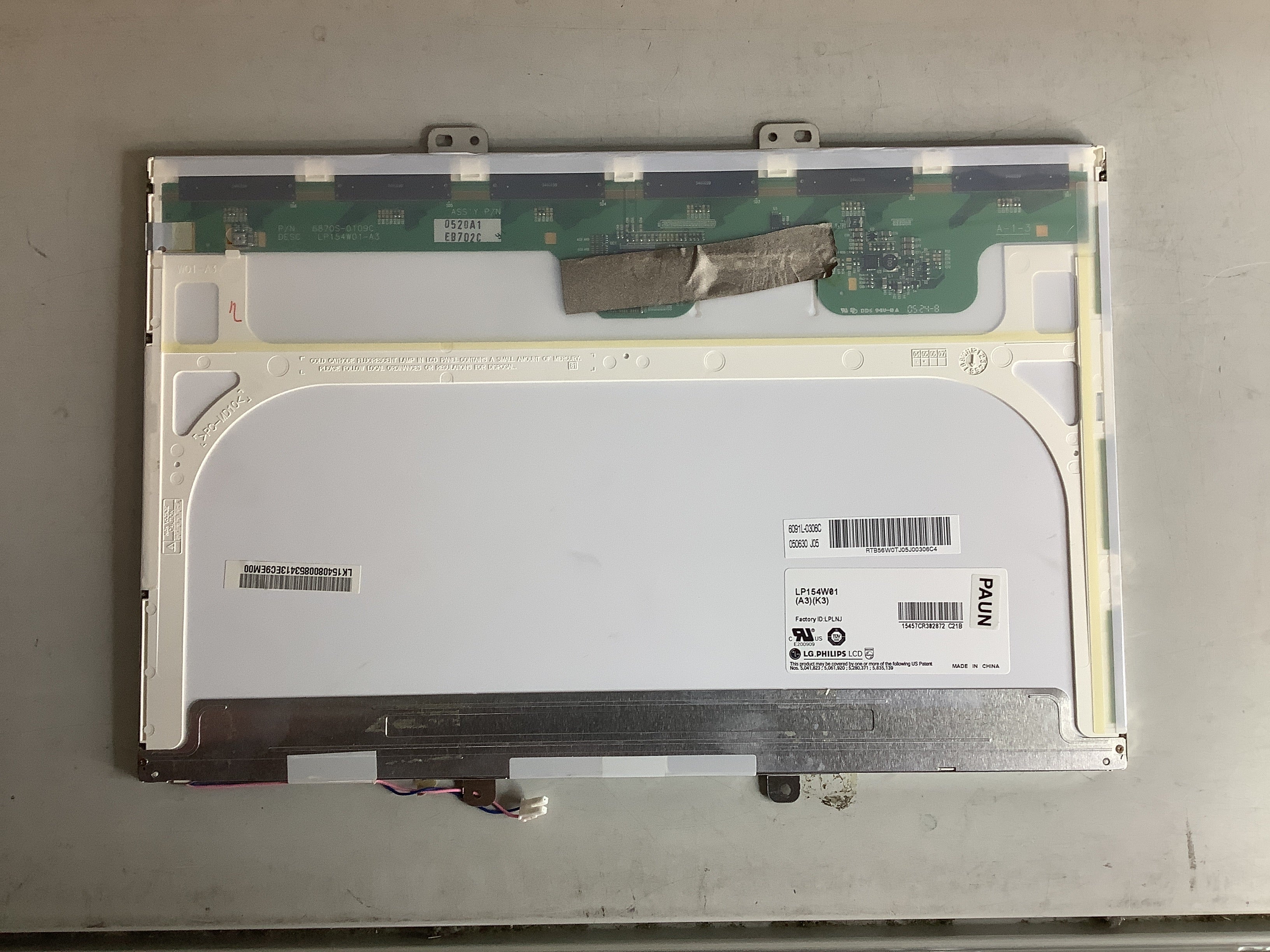 LP154W01 (A3)(K3) laptop screen image 9