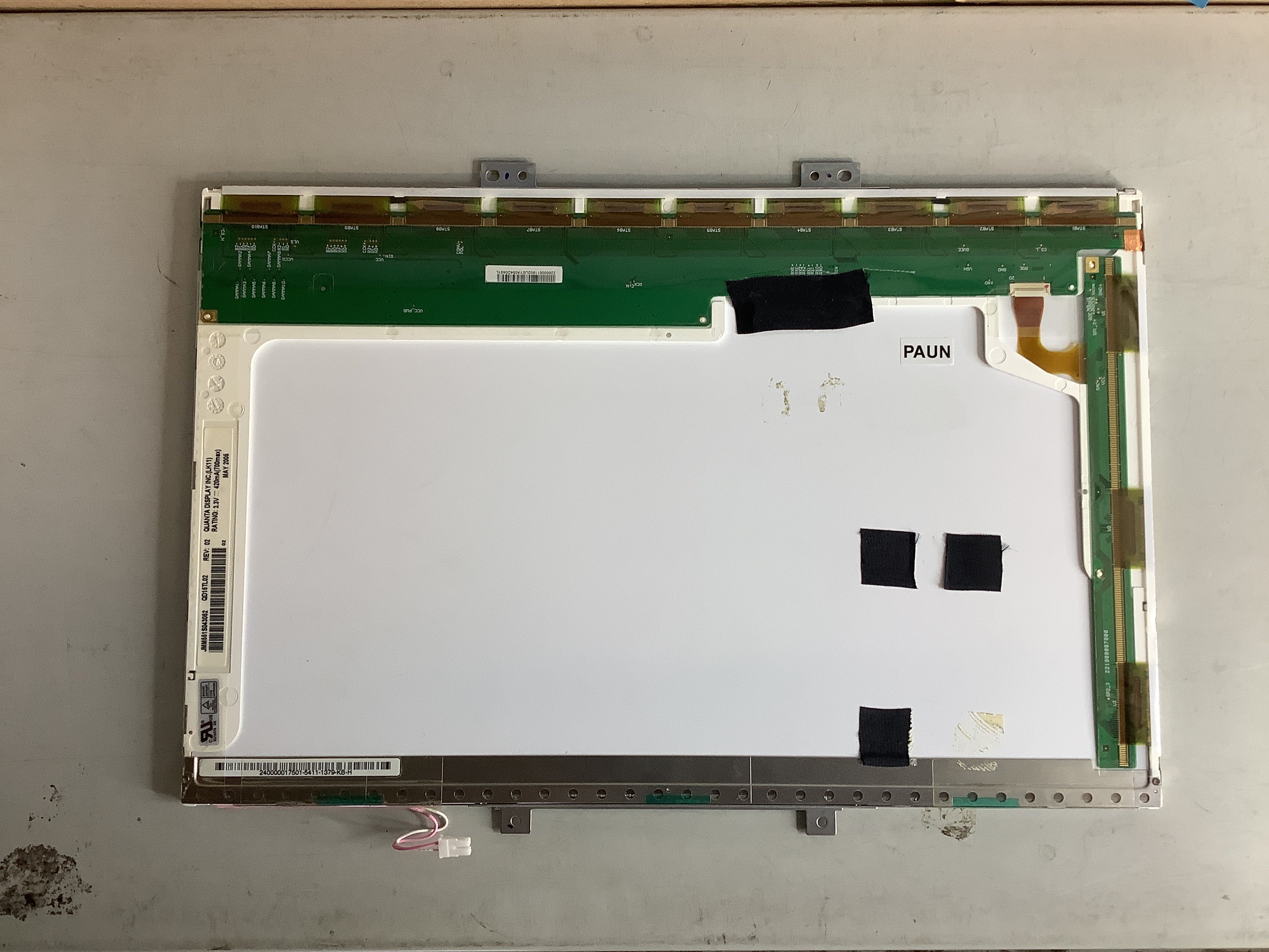 QD15TL02 REV: 02 laptop screen image 3