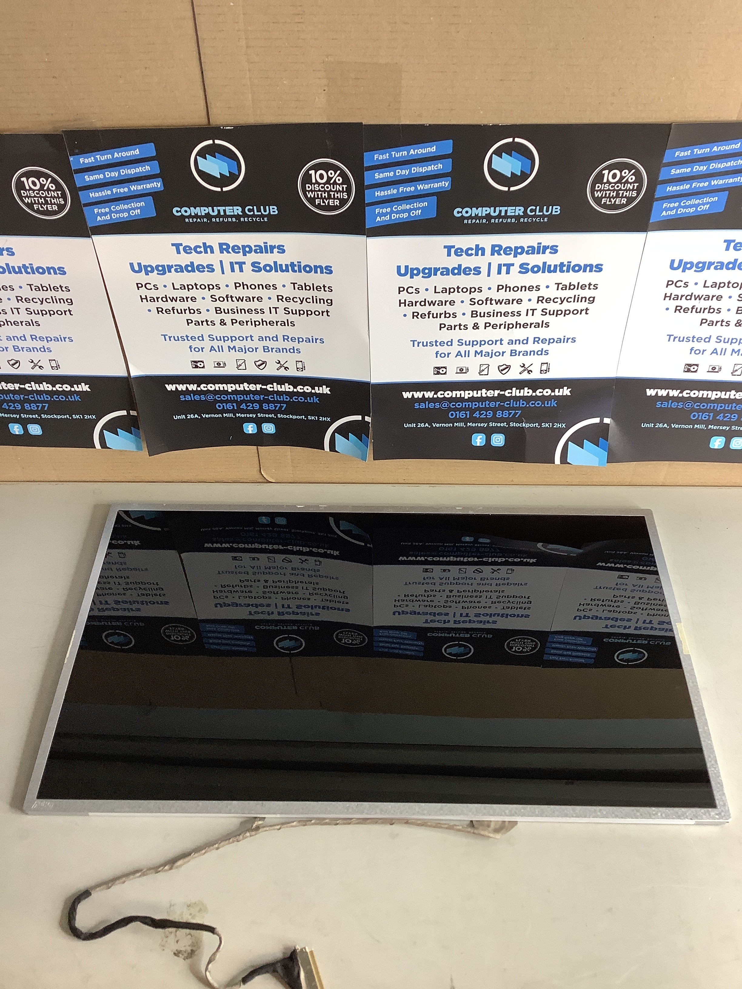 B156XW02 V.2 laptop screen