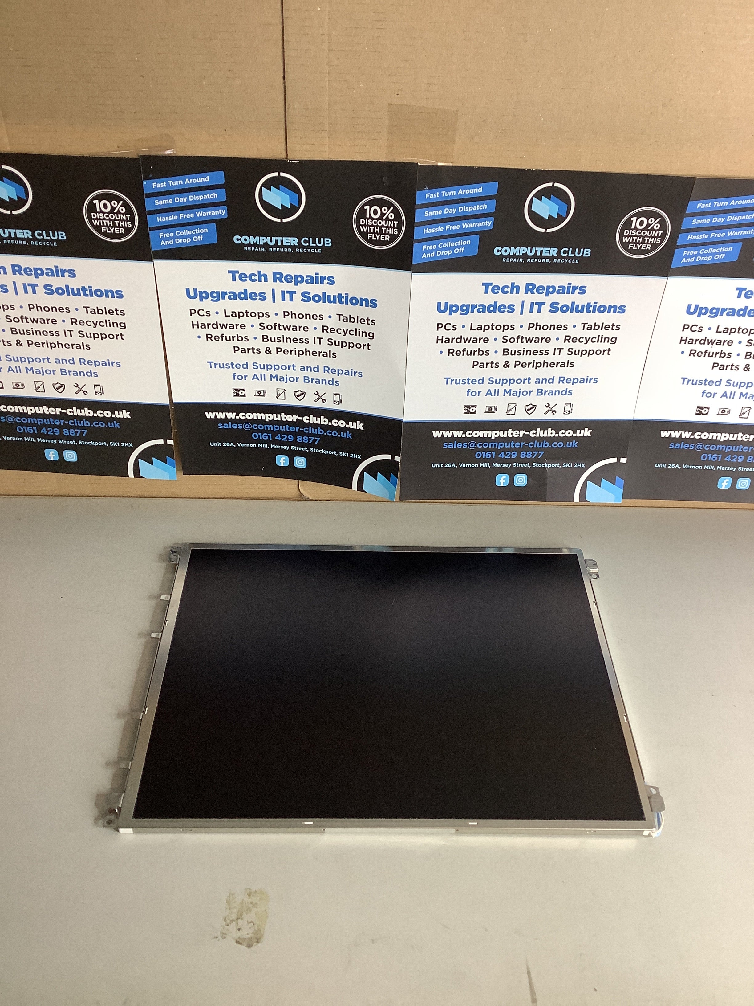 LTN121X1-L03 laptop screen