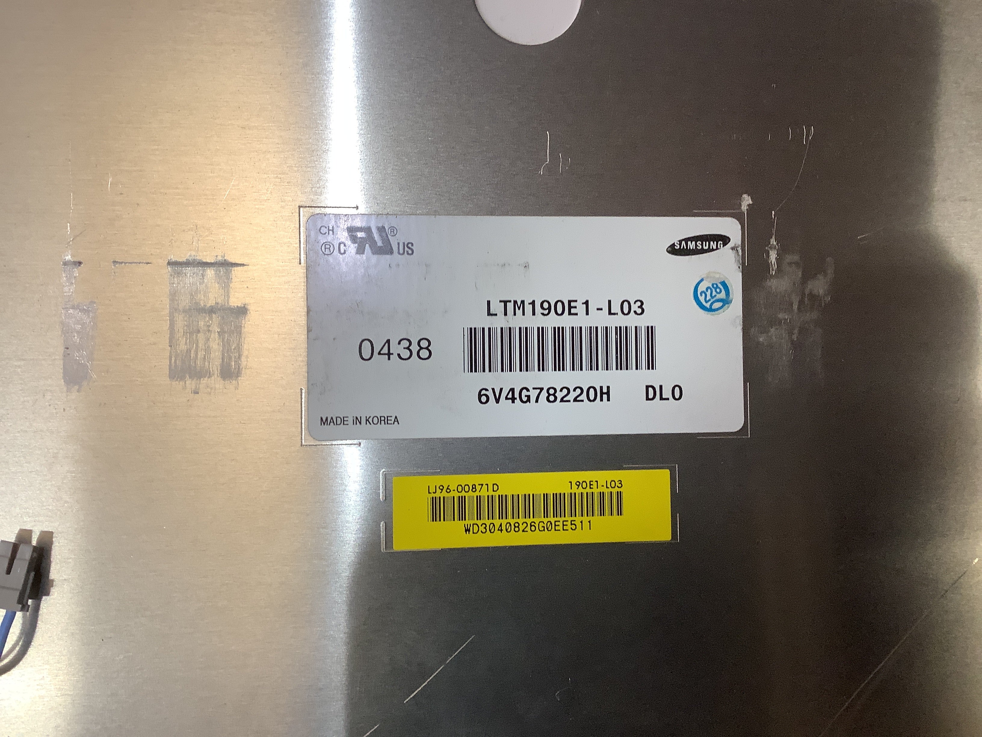 LTM190E1-L03 laptop screen image 4