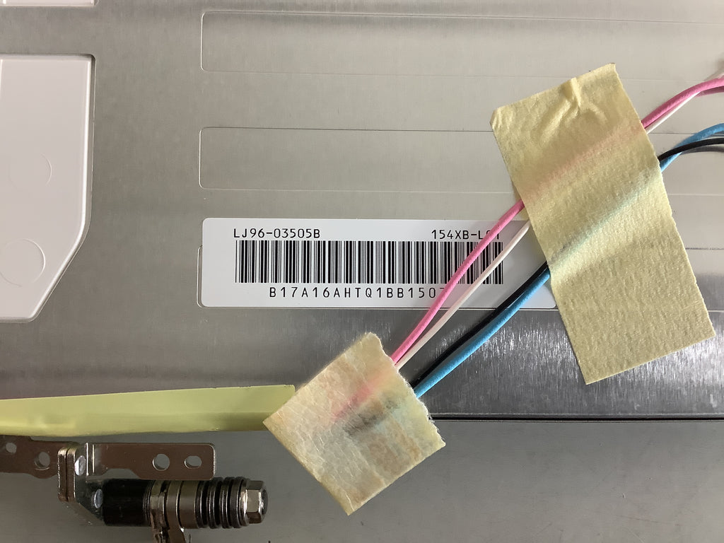 LTN154XB-L01 laptop screen image 6