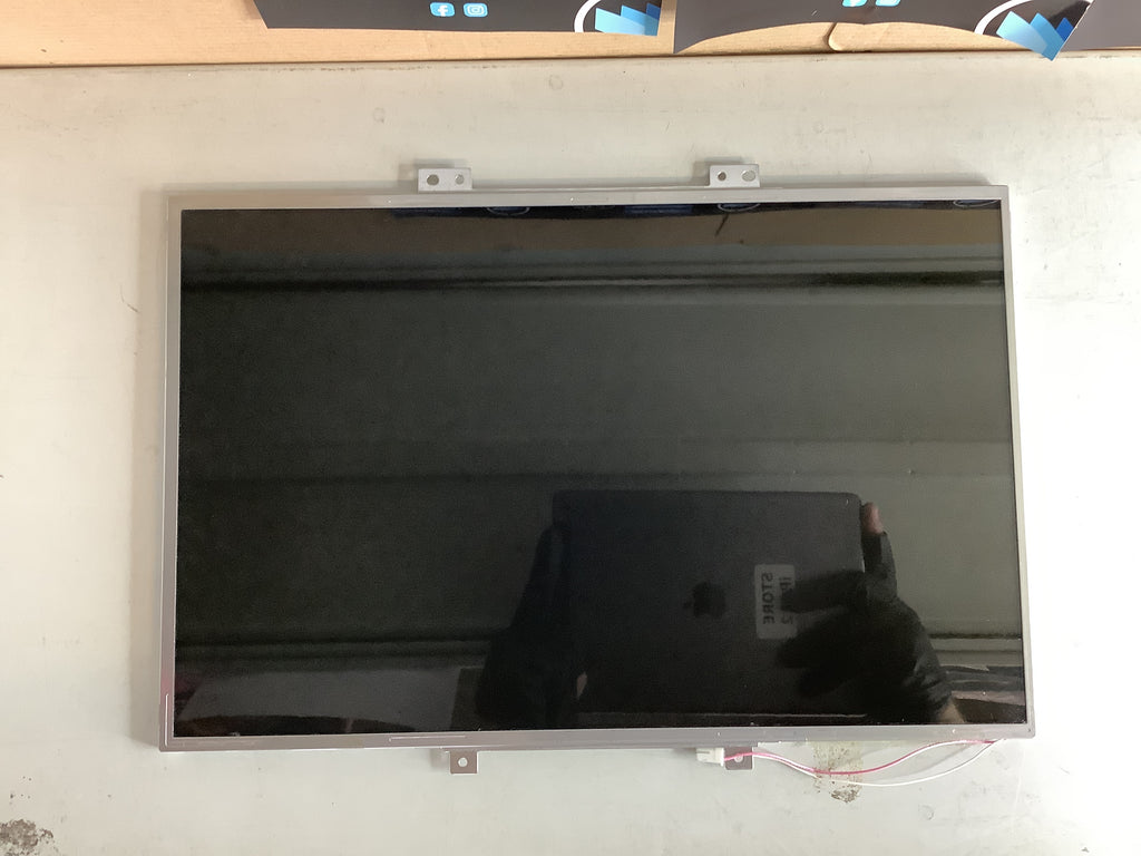 QD15TL02 REV:04 laptop screen image 2