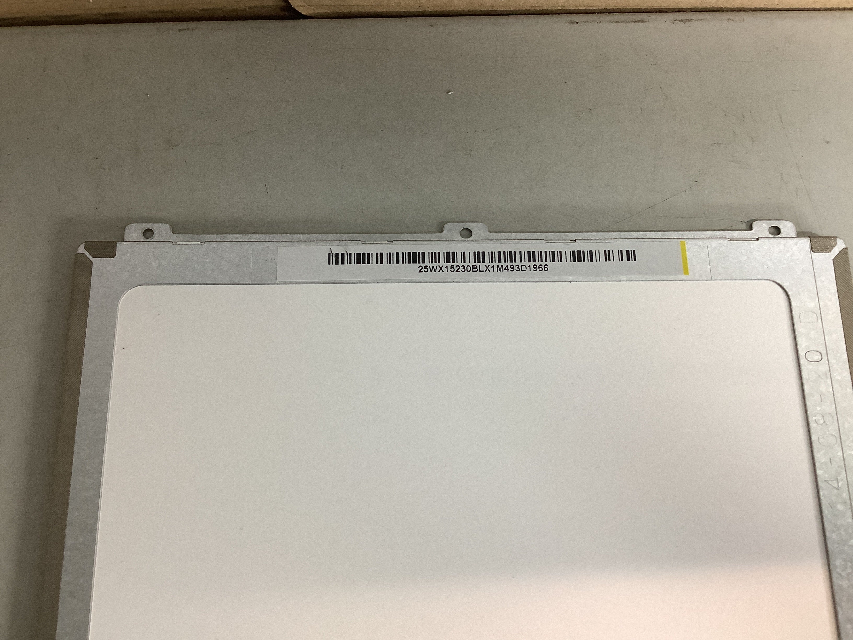 HB125WX1-100 laptop screen image 6