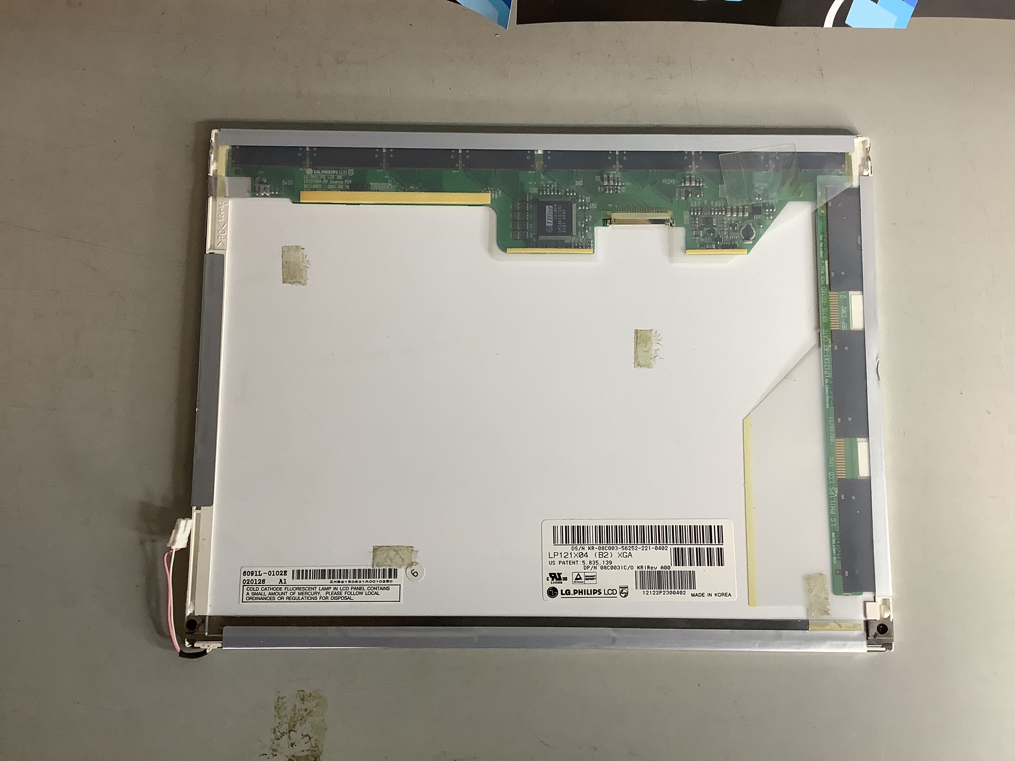 LP121X04 (B2) laptop screen image 3