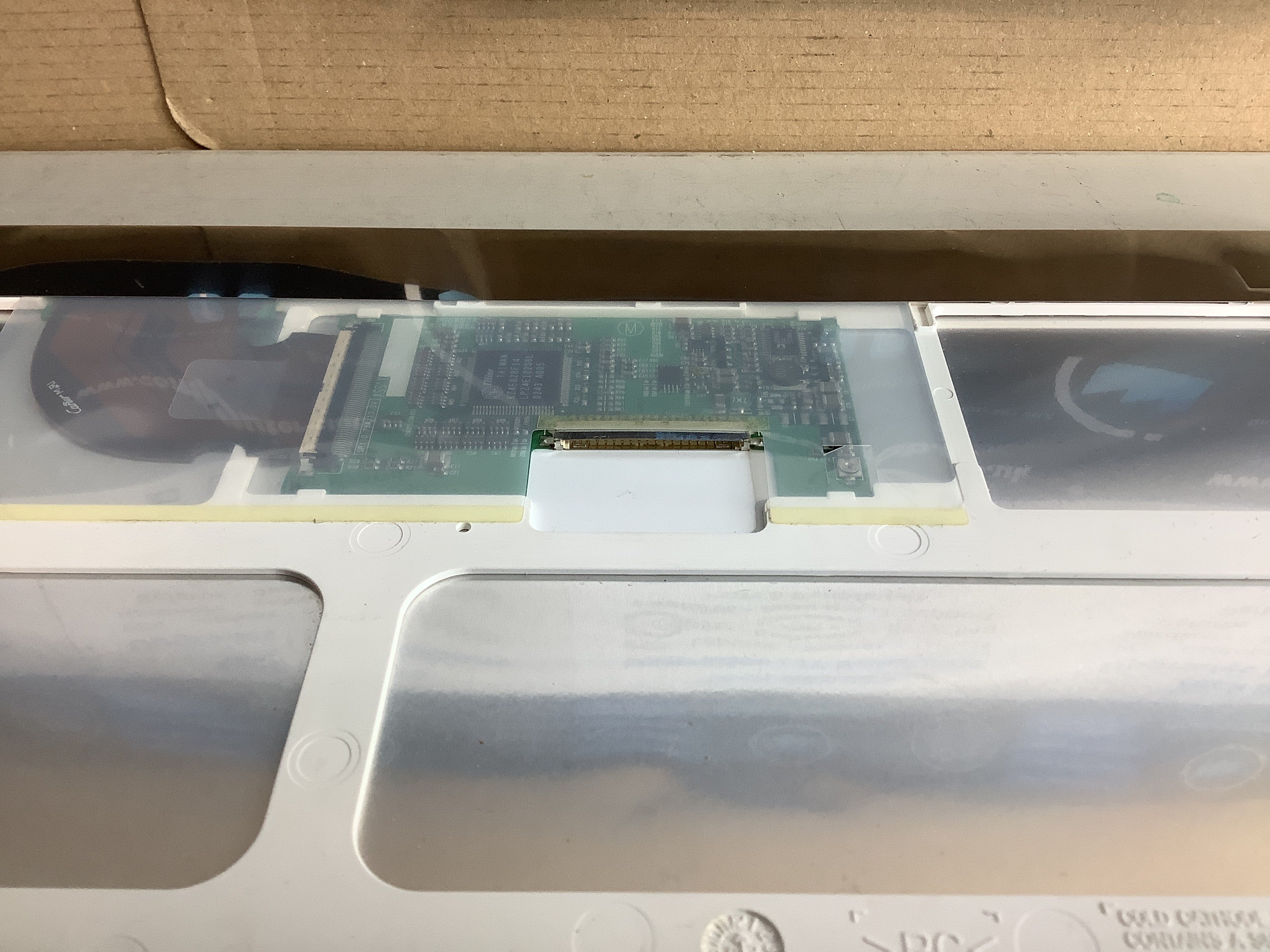 LP150X2 (A2) laptop screen image 5