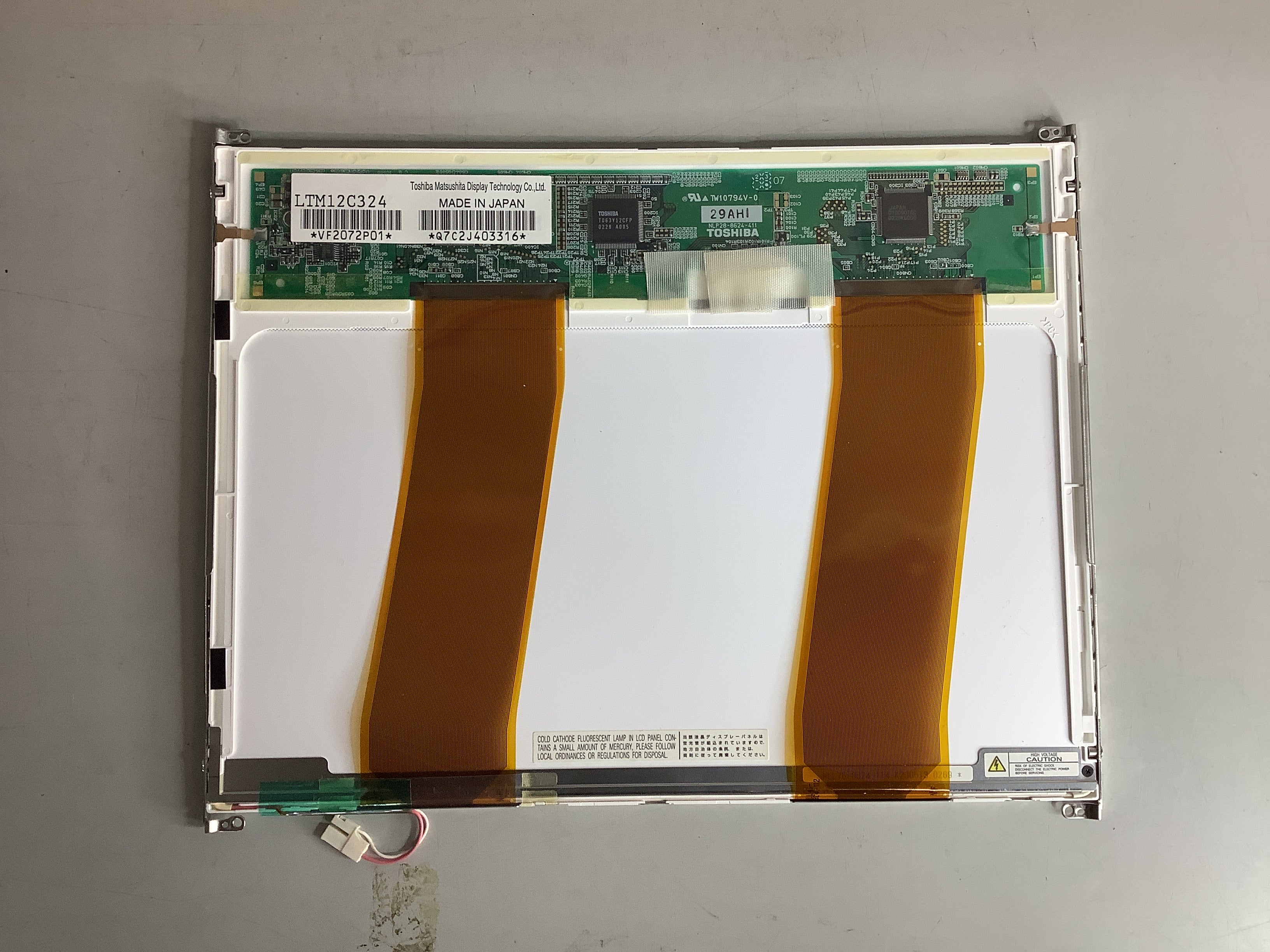 LTM12C324 laptop screen image 3