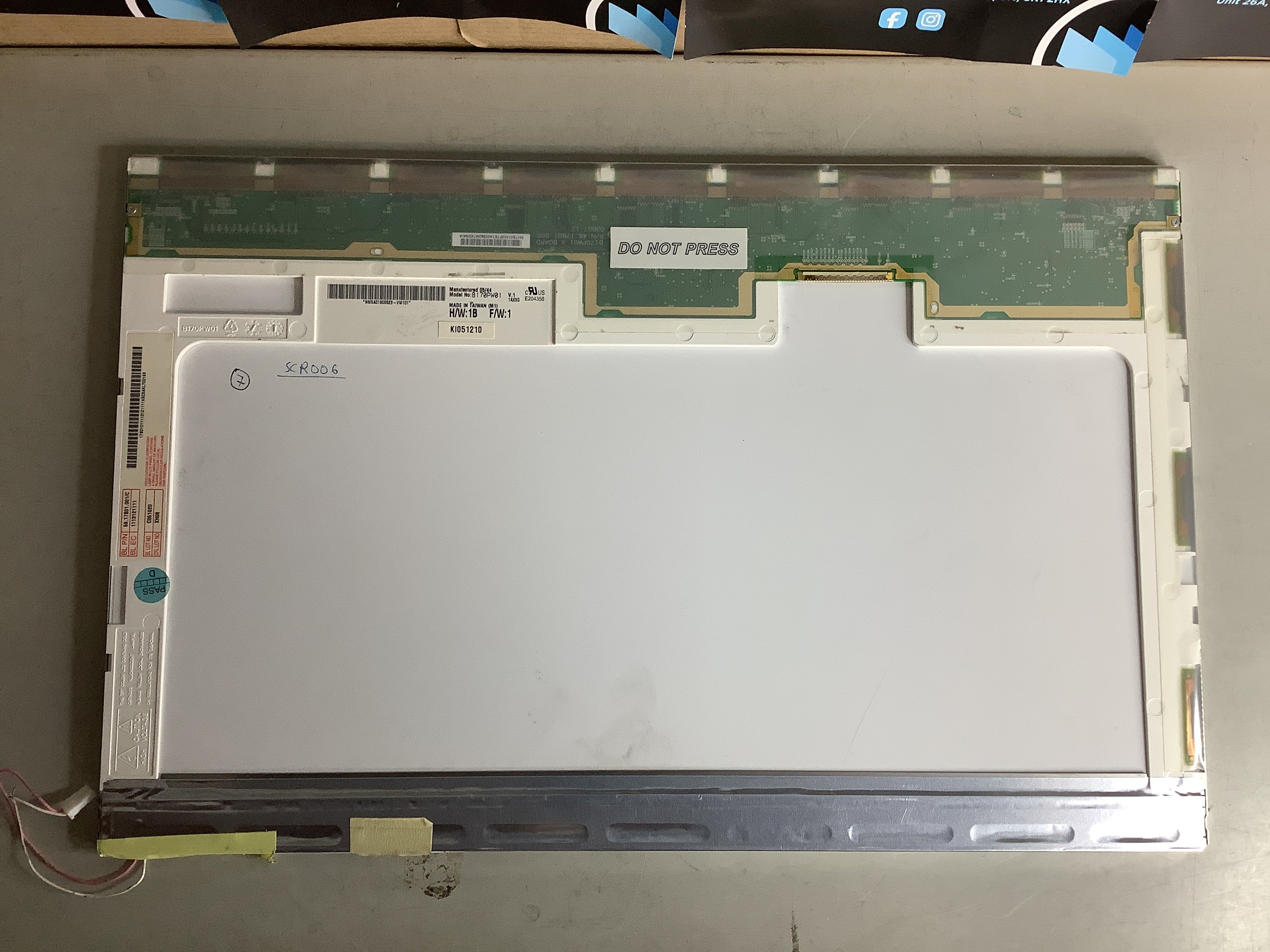 B170PW01 V.1 laptop screen image 3