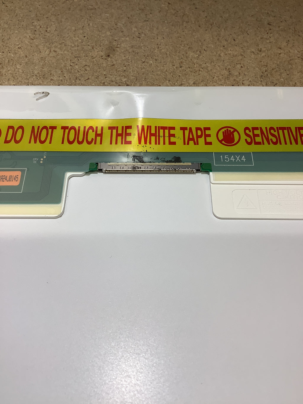 LTN154X4-L01 laptop screen image 6