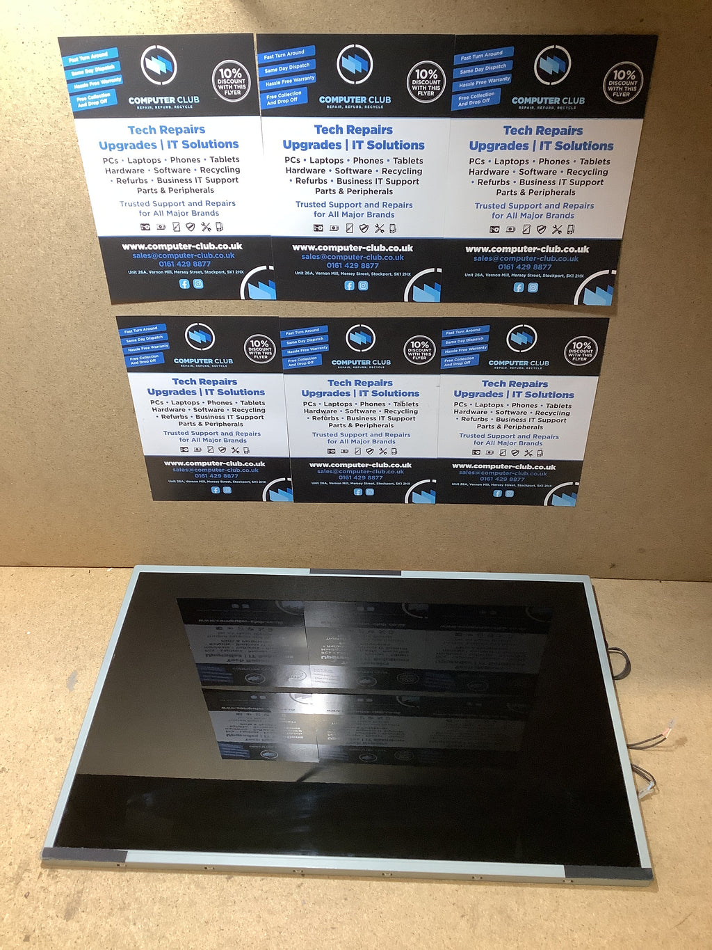 M220EW01 V.2 laptop screen image 8