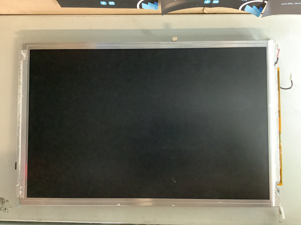 LM171W02 (TL)(B2) laptop screen image 2