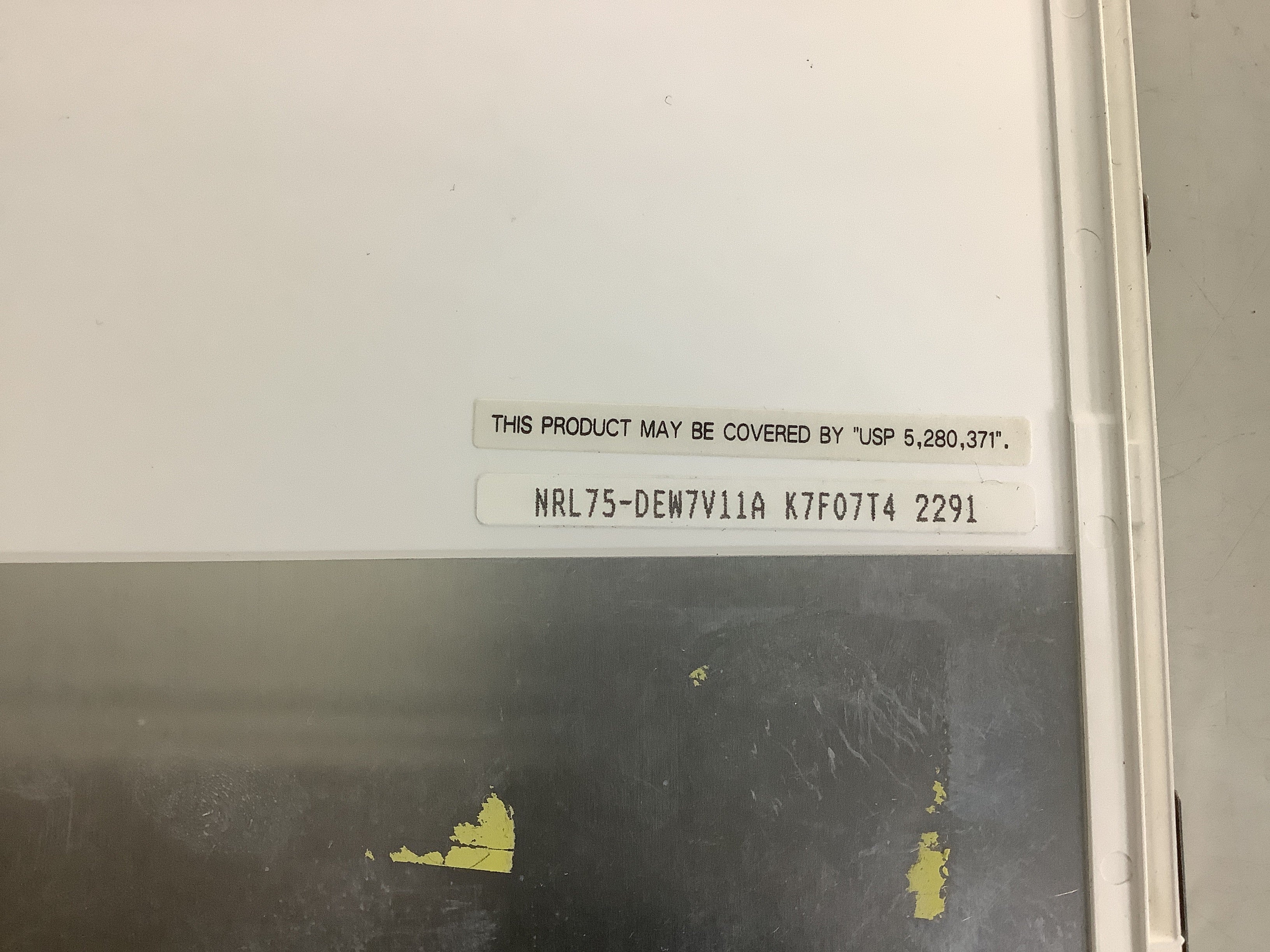 LTD121EW7V laptop screen image 6