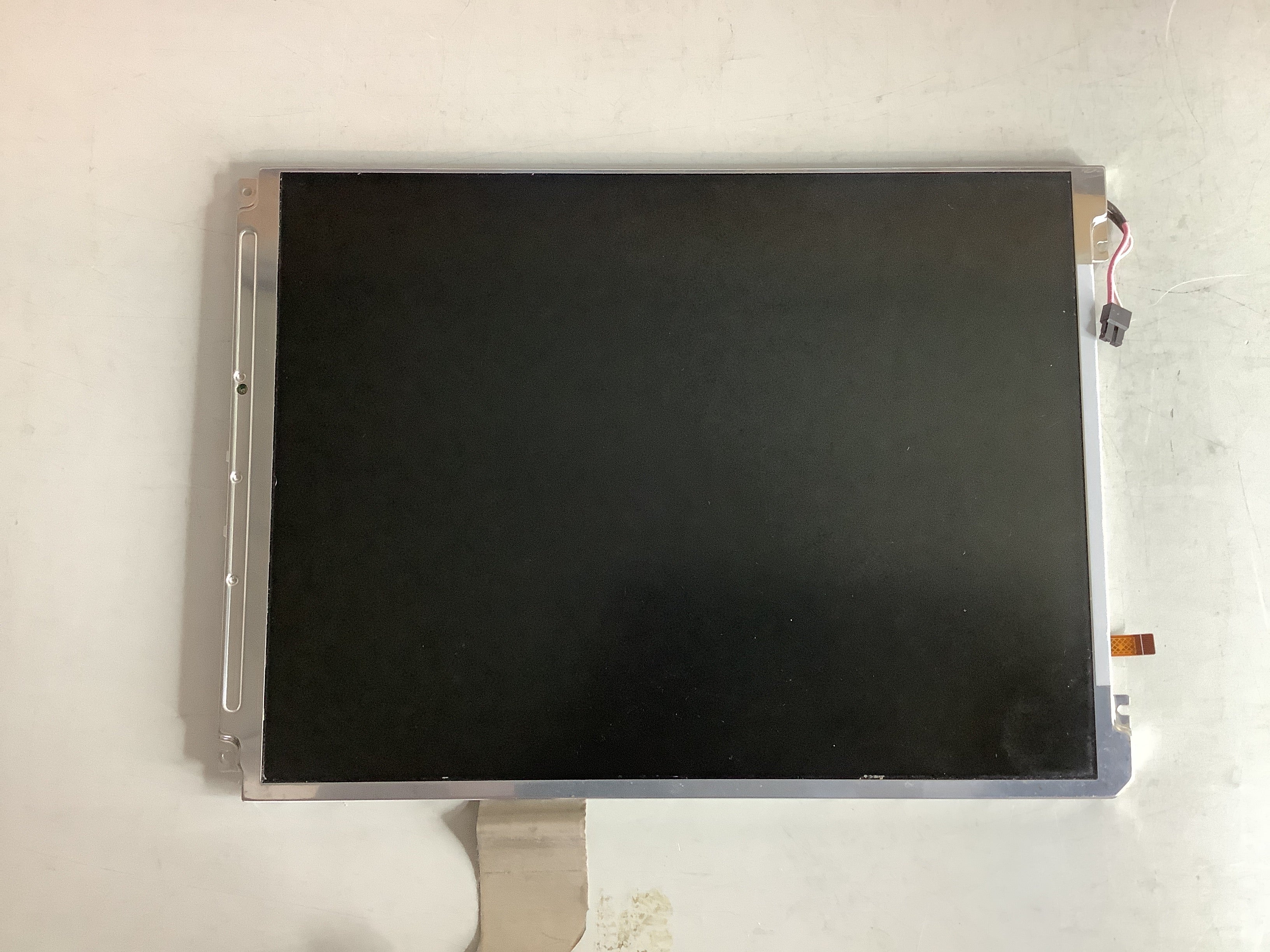 TX26D31VC1CAA laptop screen image 2