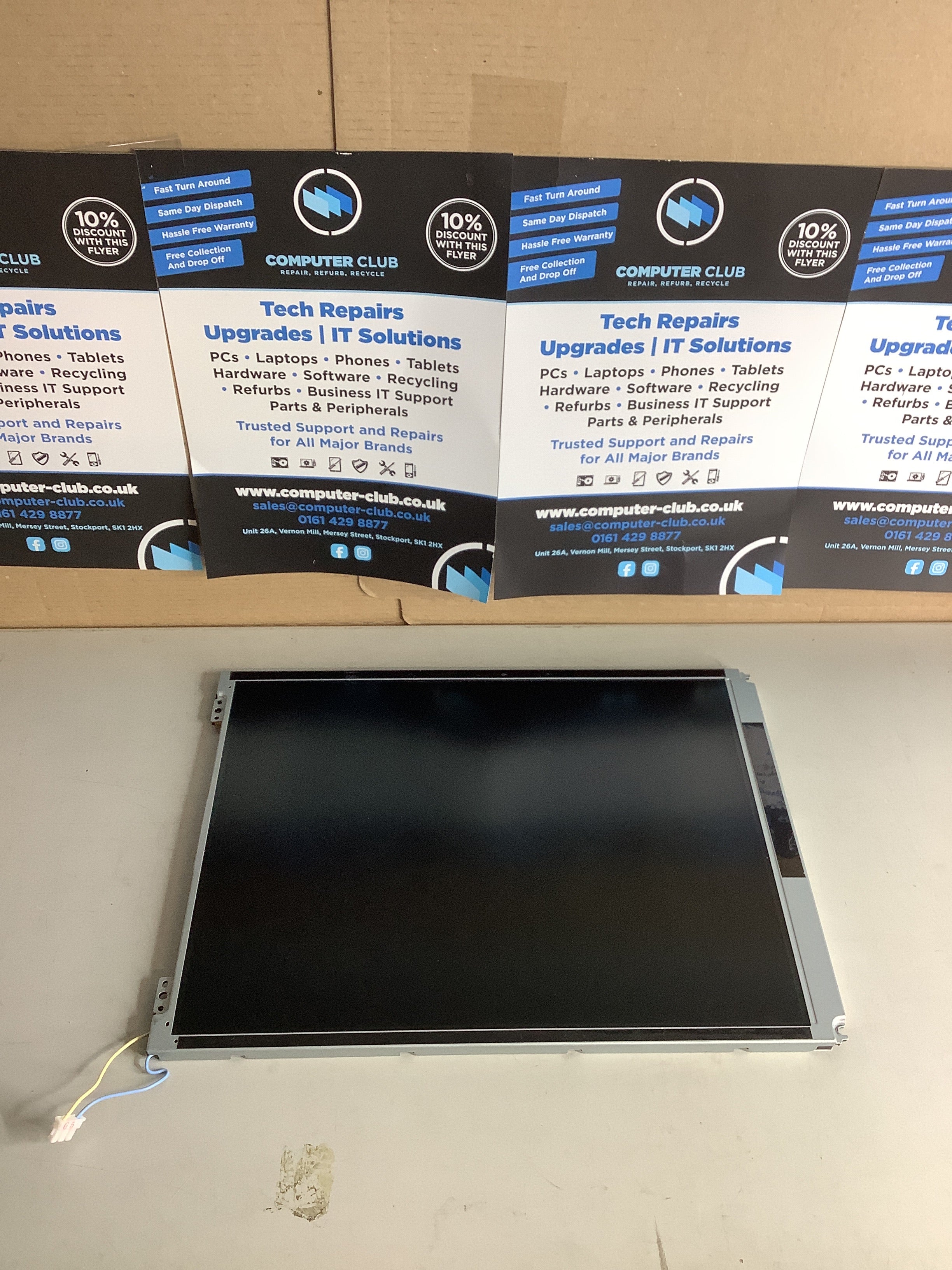 LM121SS1T709 / VF2024P01 laptop screen