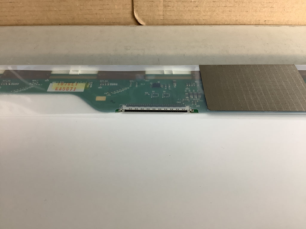 LP154WX4 (TL)(C5) laptop screen image 5