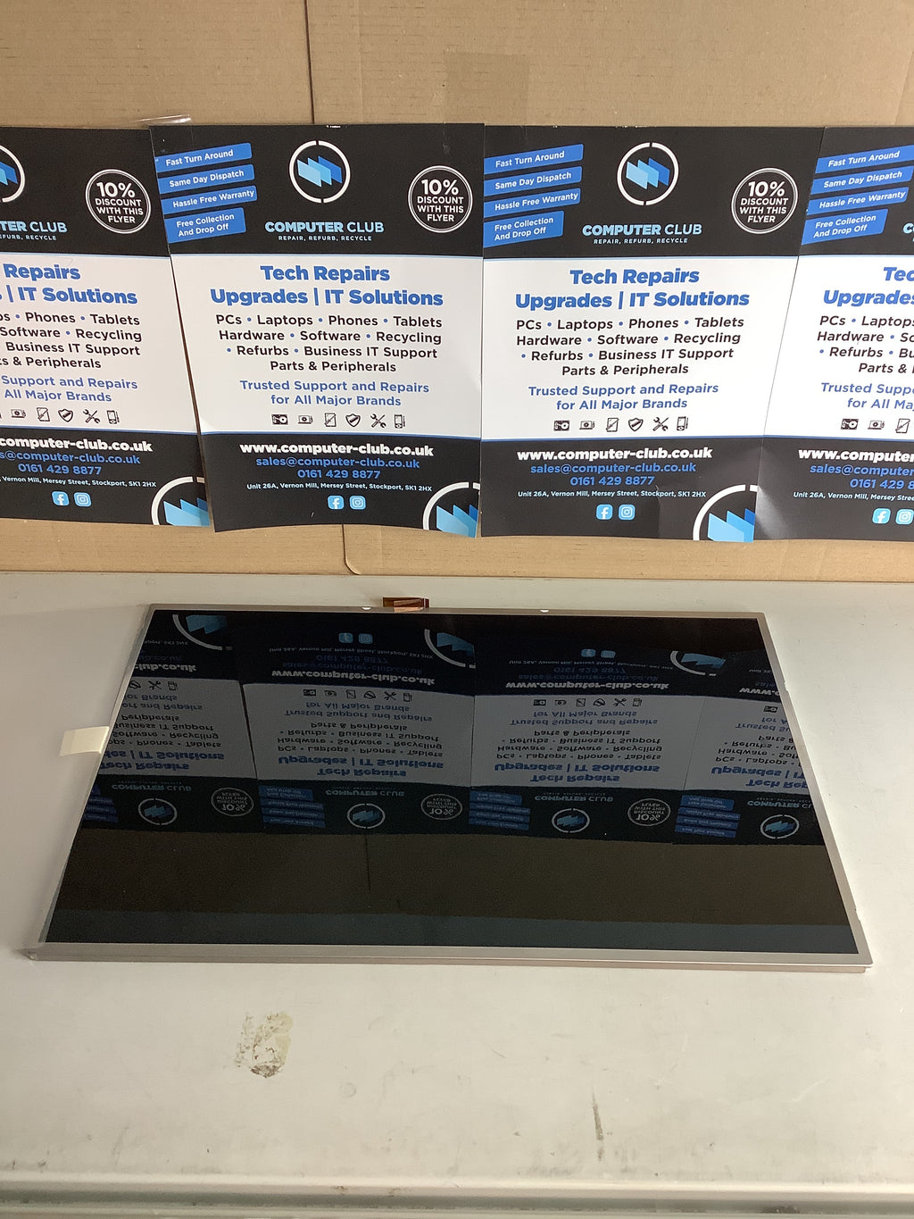 B154EW09 laptop screen
