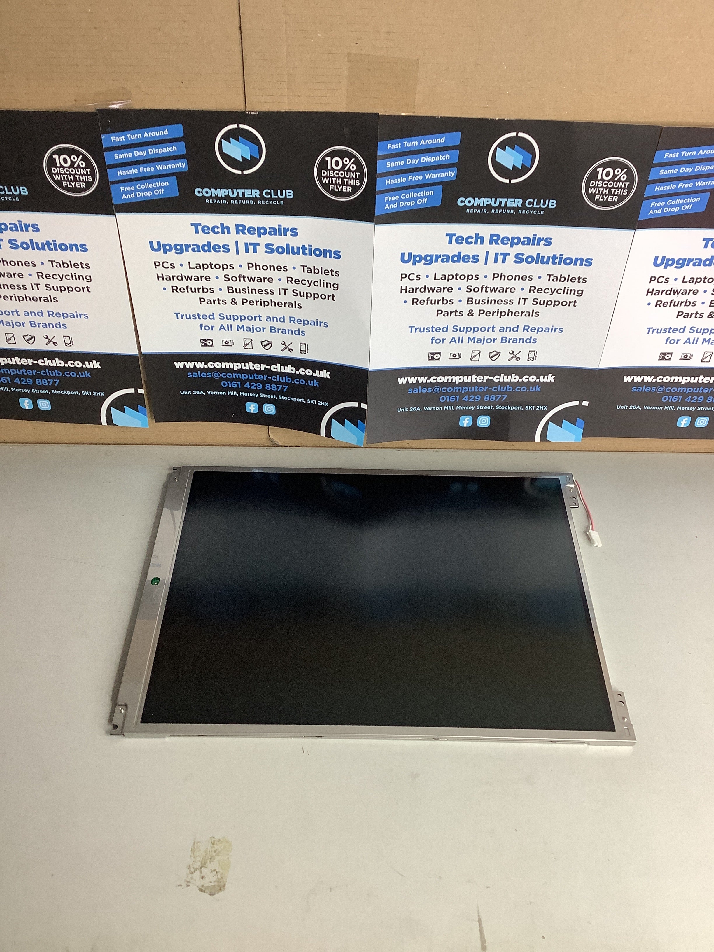 TM121SV-02L07B laptop screen